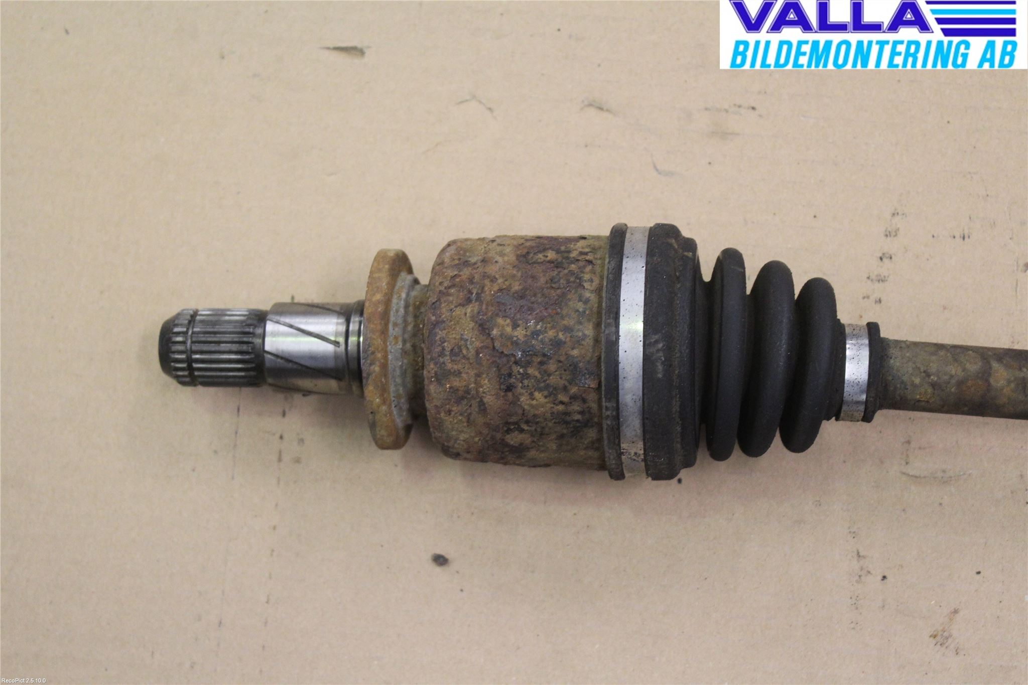 Subaru LEGACY    07-09 Drivaxel Bak Vänster