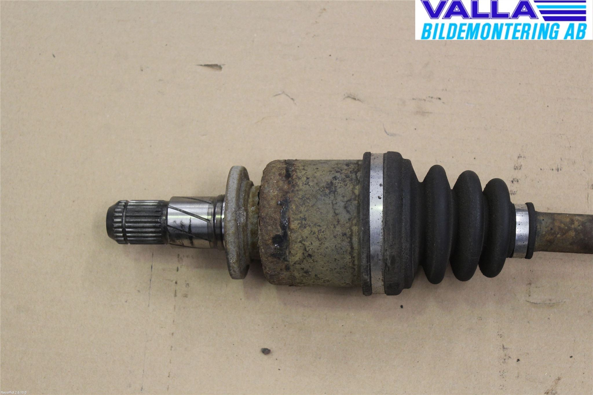 Subaru LEGACY    07-09 Drivaxel Bak Höger