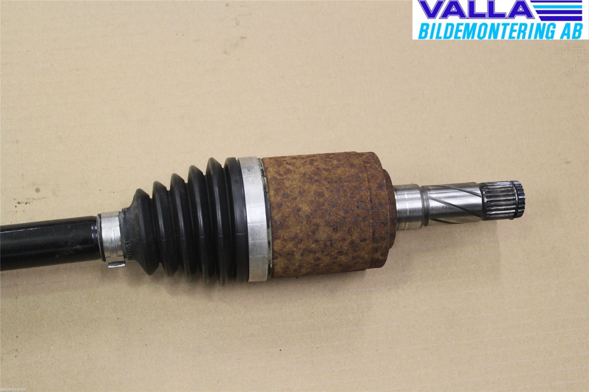 Volvo XC70 14-16 Drivaxel Bak Höger