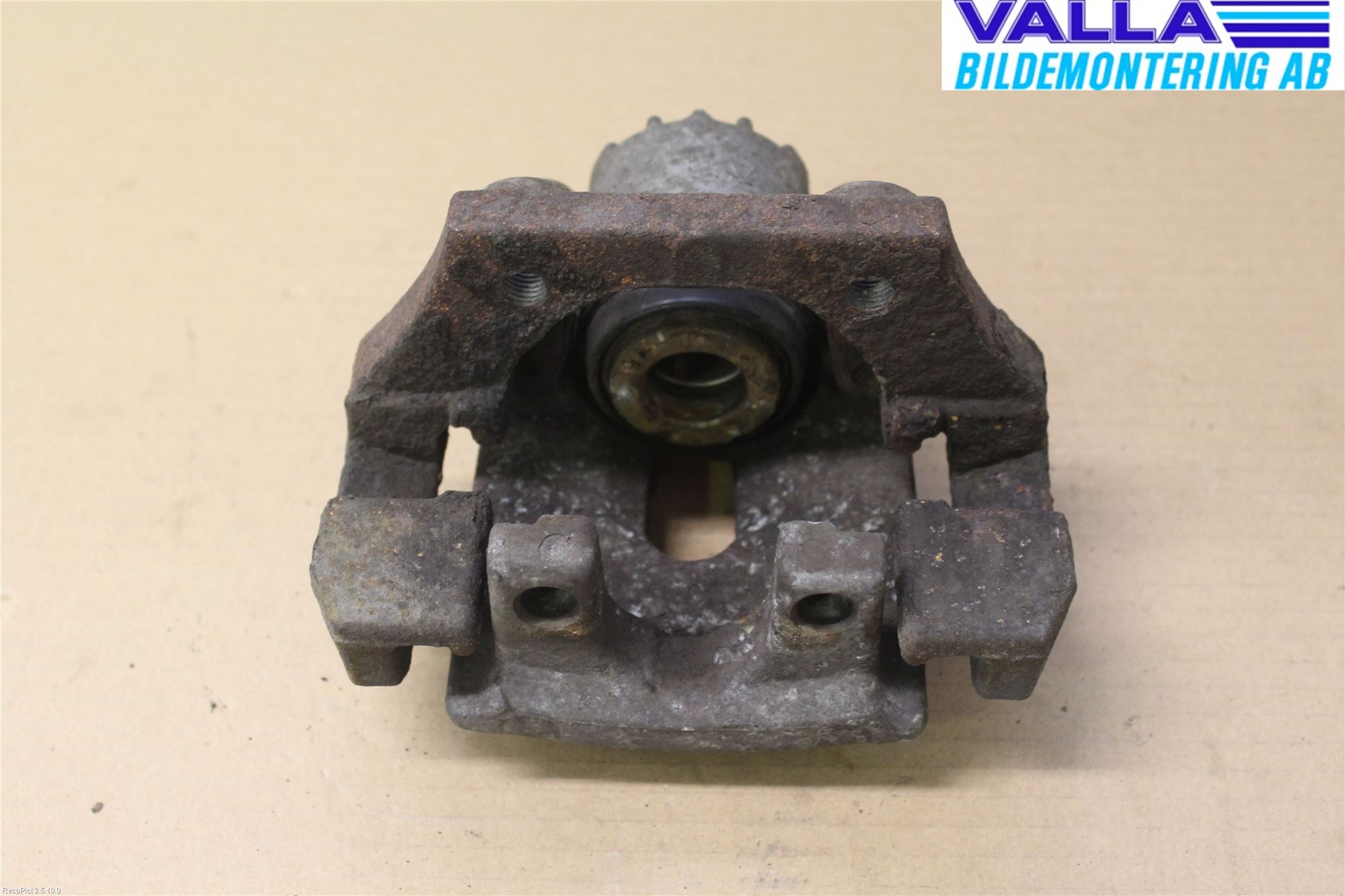 BMW 5 E60/61 Sed/Tou 02-10 Bromsok Bak Vänster