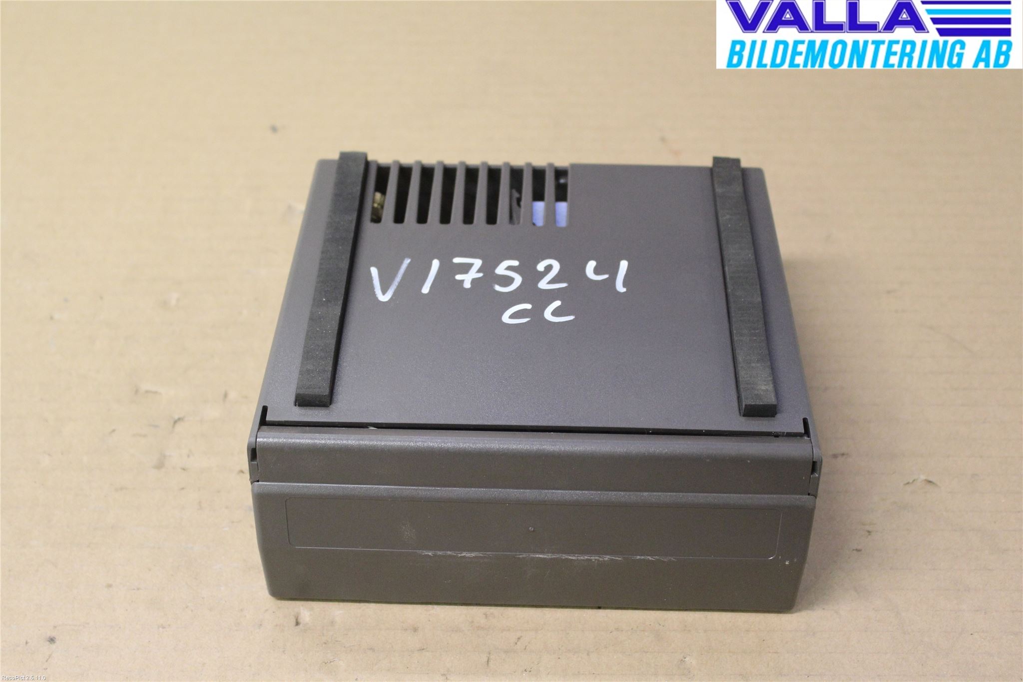 Volkswagen VW PASSAT 11-14 Kompressor Däck