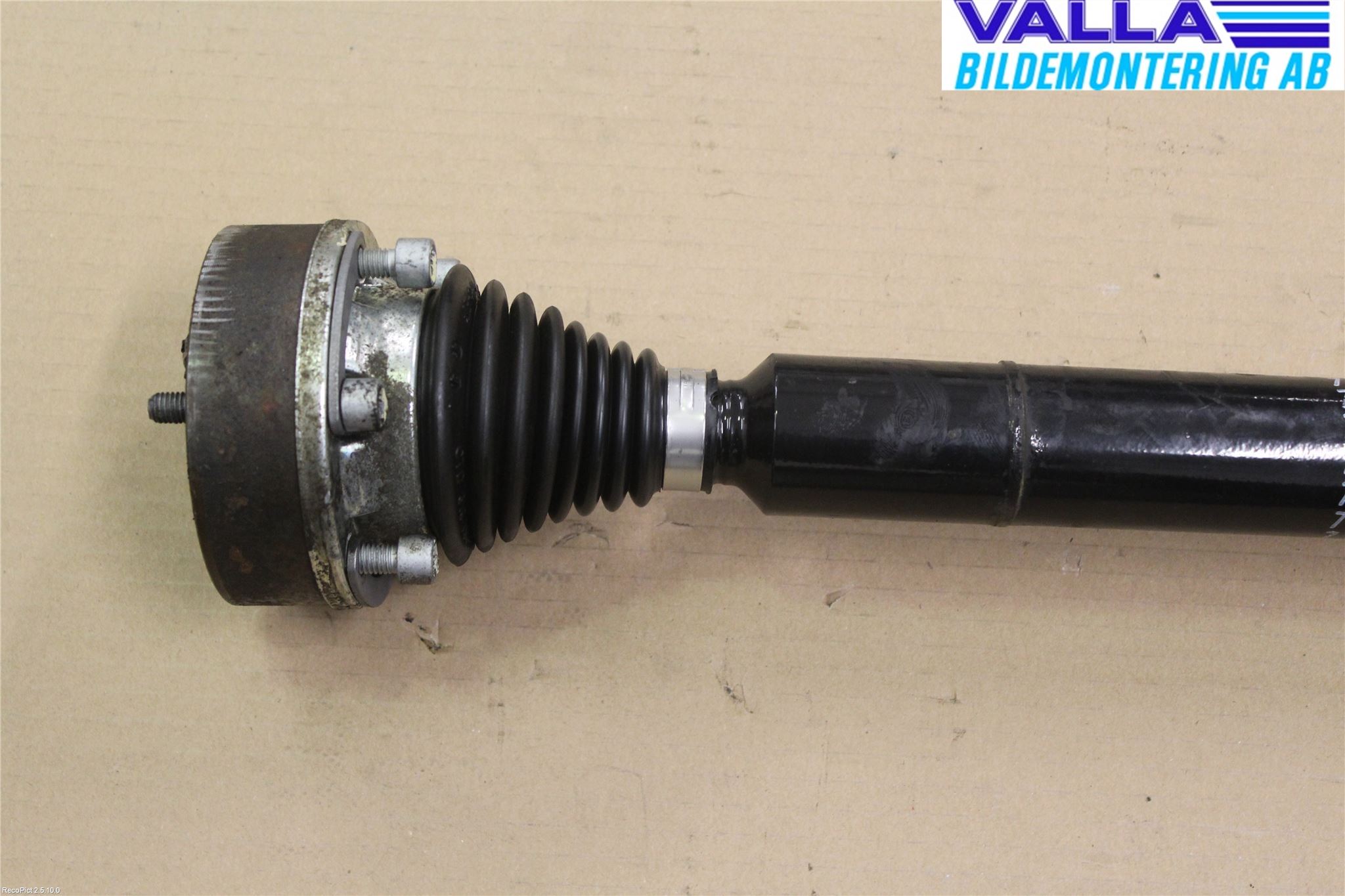Skoda OCTAVIA (1Z) 05-13 Drivaxel Fram Höger
