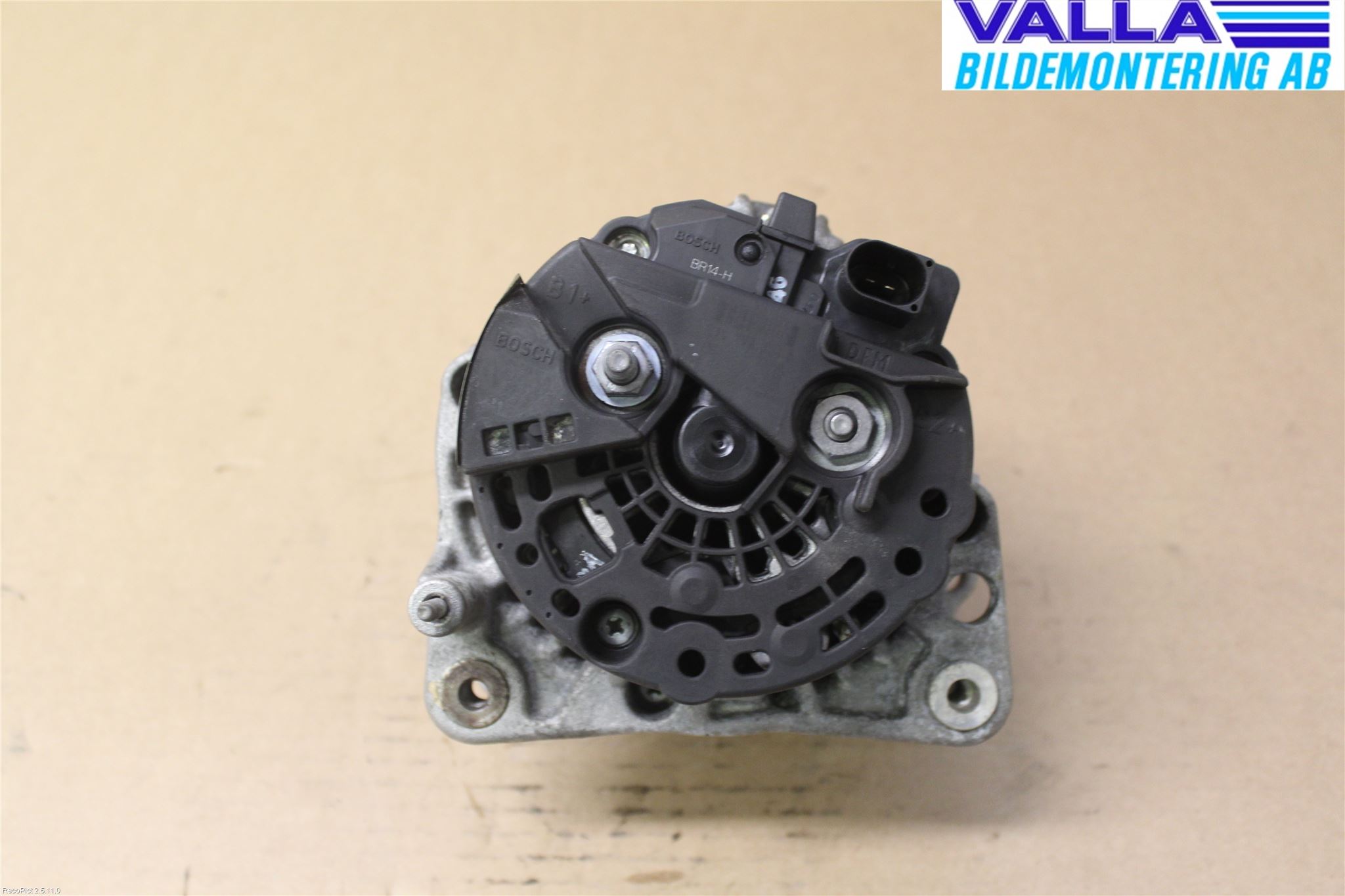 Volkswagen VW TOURAN 03-10 Generator