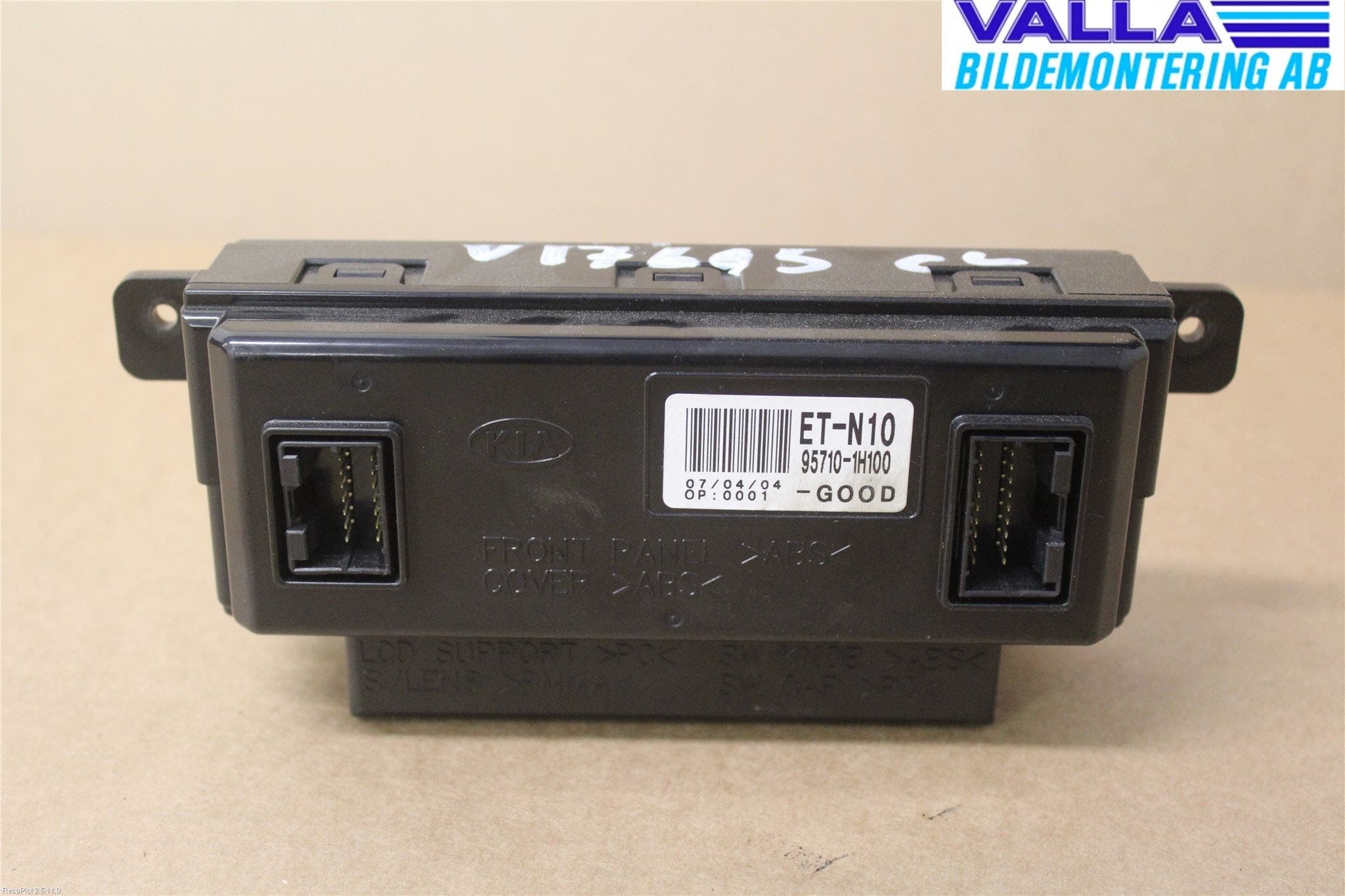 Kia CEED 06-12 Kontrolldisplay