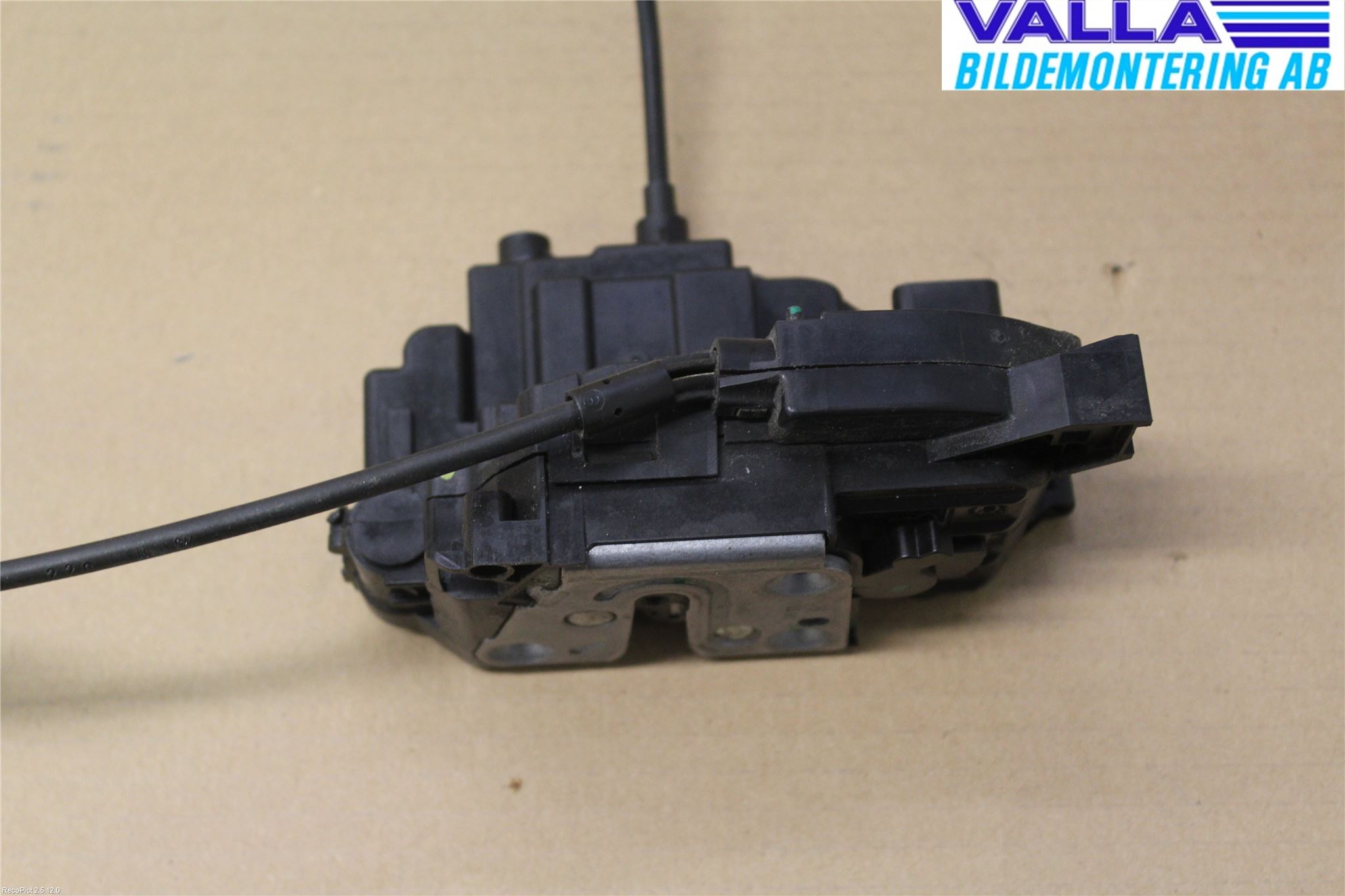 Renault MEGANE III 09-15 Låskista-Dörrlås