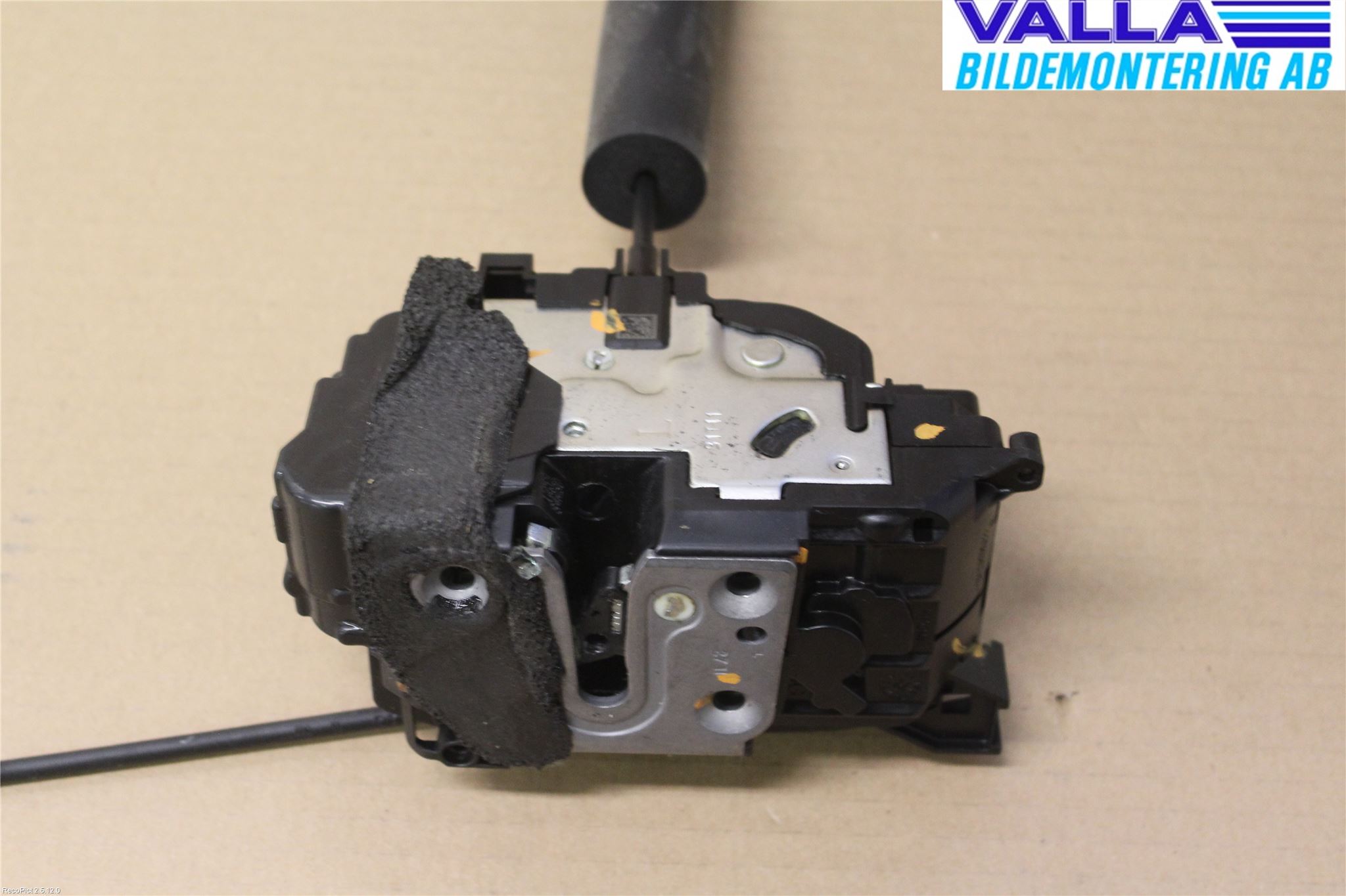 Renault MEGANE III 09-15 Låskista-Dörrlås