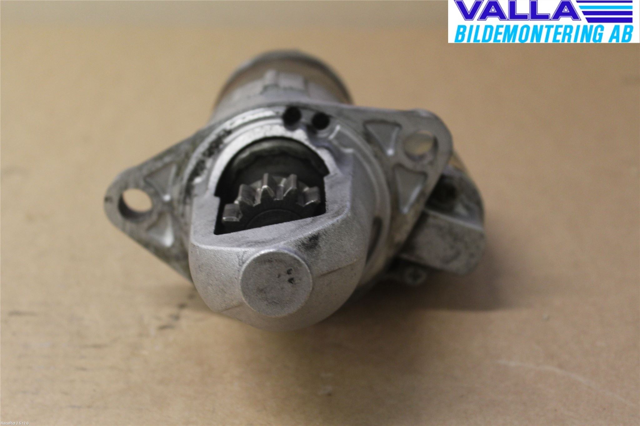 Nissan X-TRAIL     01-07 Startmotor