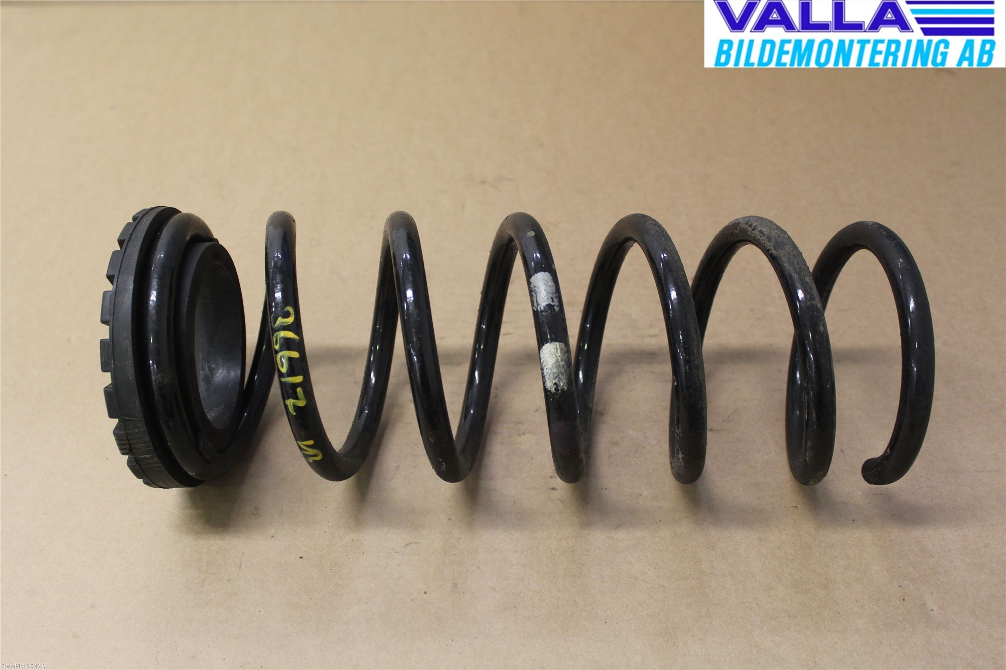 Volvo V60 11-13 Fjäder Bak