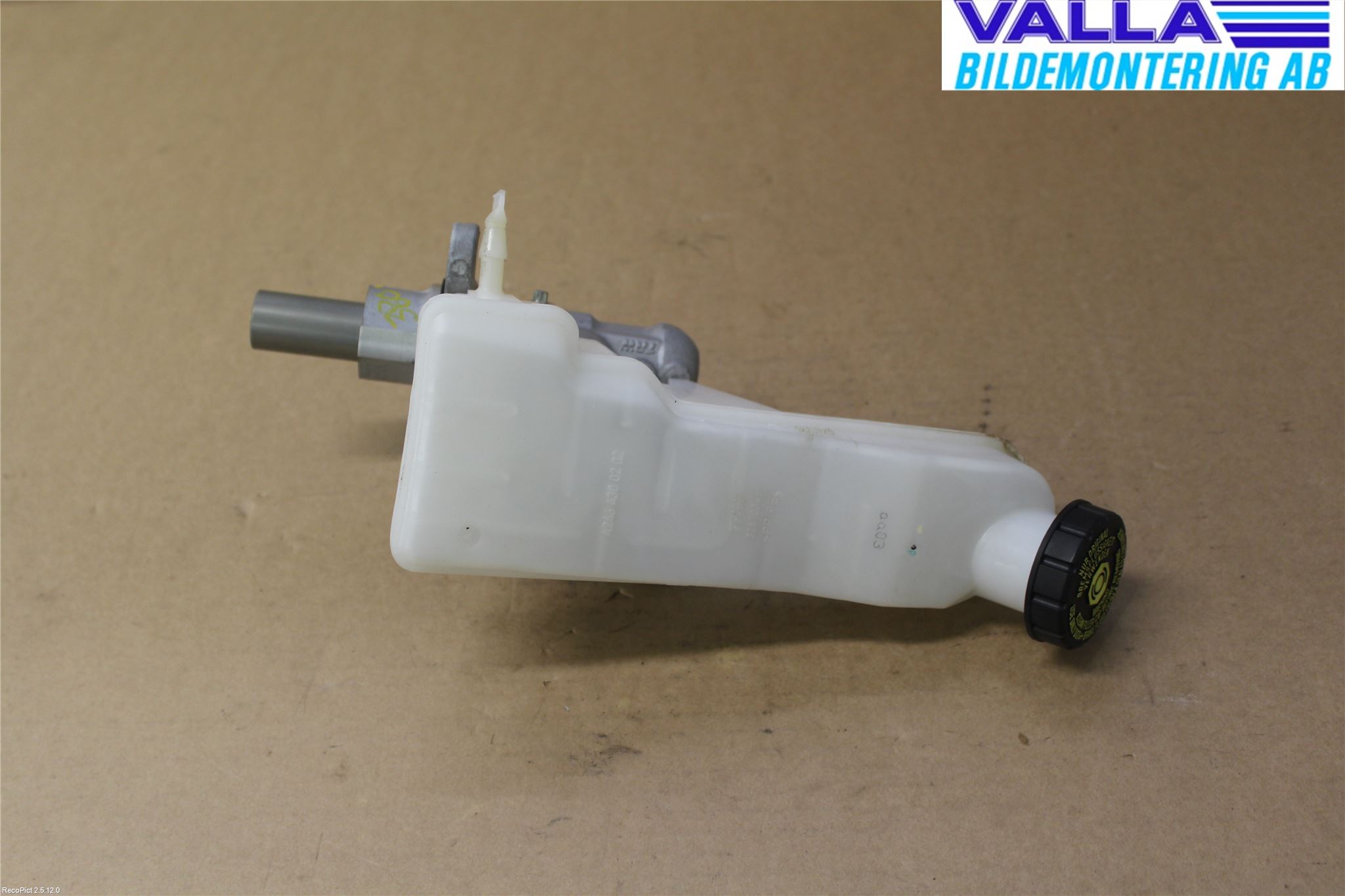 Mercedes-Benz MB GLA-KLASS (X156) 13-20 Broms Huvudcylinder