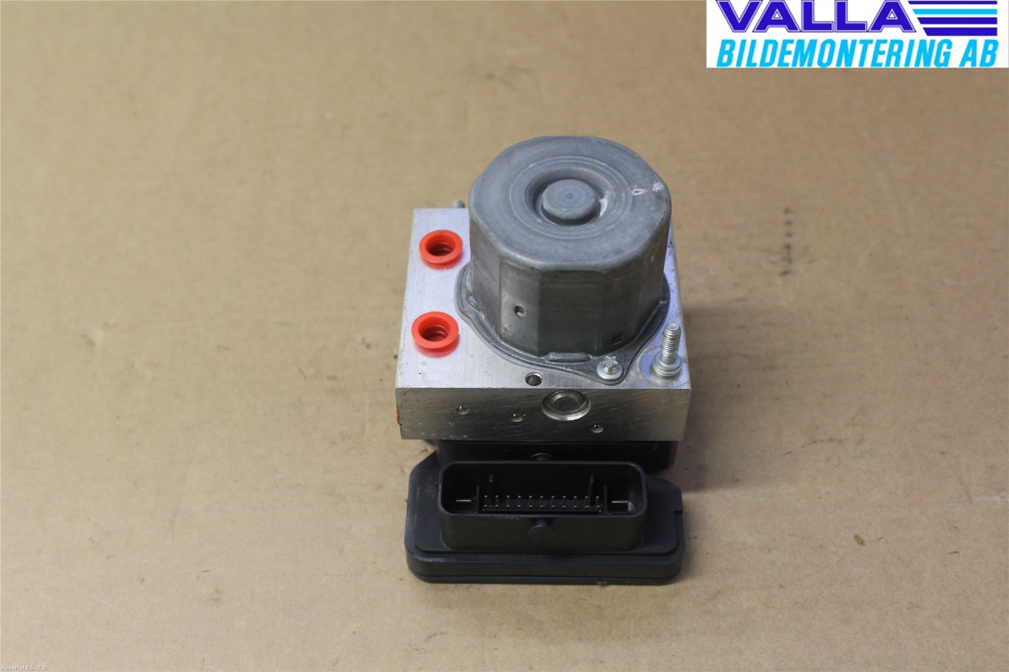 Mercedes-Benz MB GLA-KLASS (X156) 13-20 Abs Hydraulaggregat