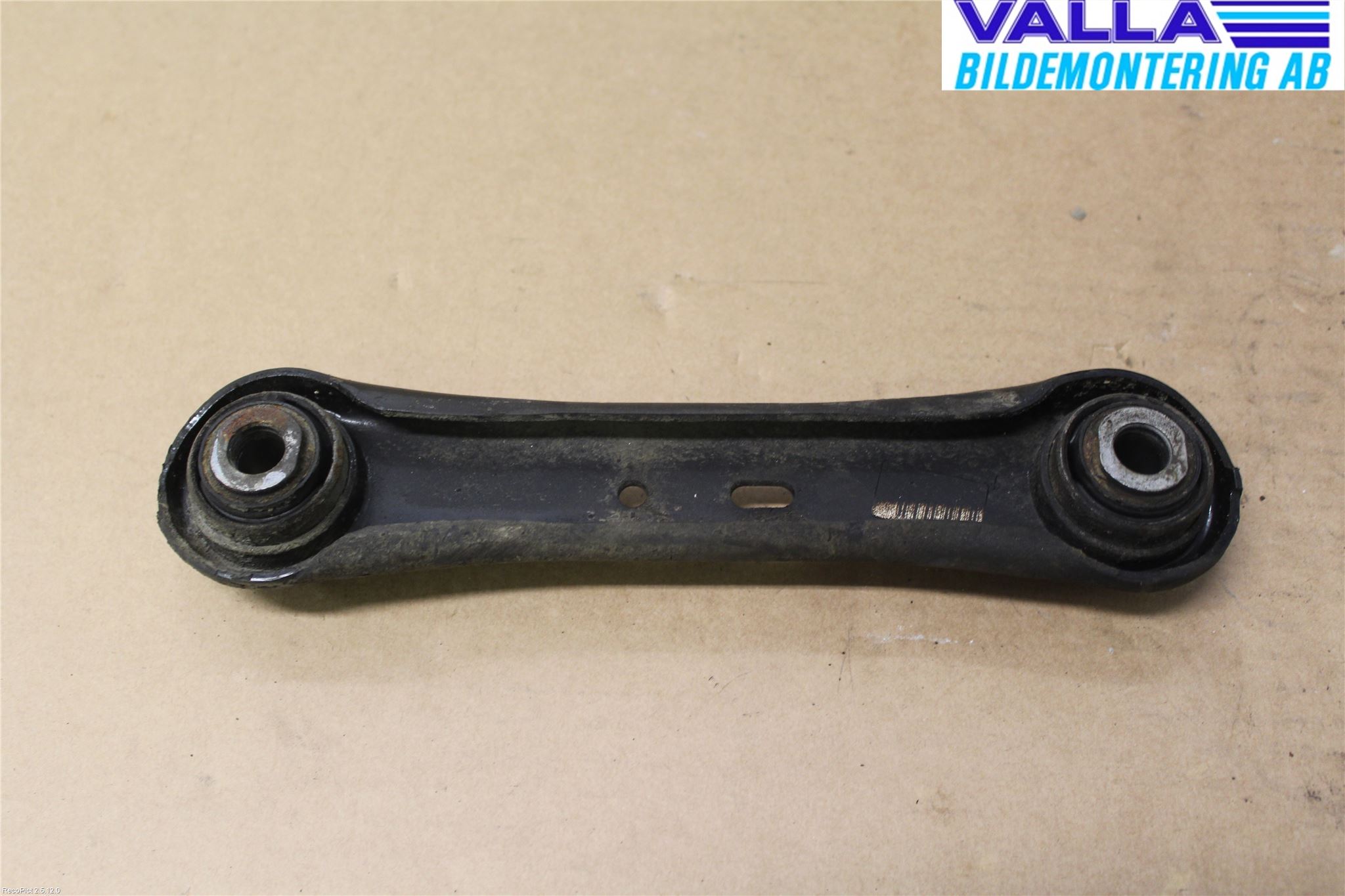 Volvo V60 11-13 Momentstag Bak