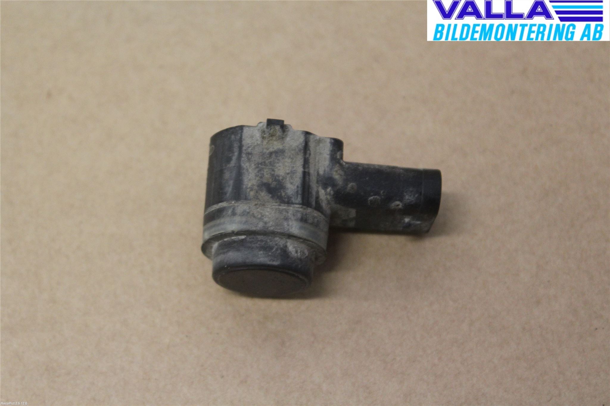 Volvo V40 12-19 Parkeringshjälp Backsensor