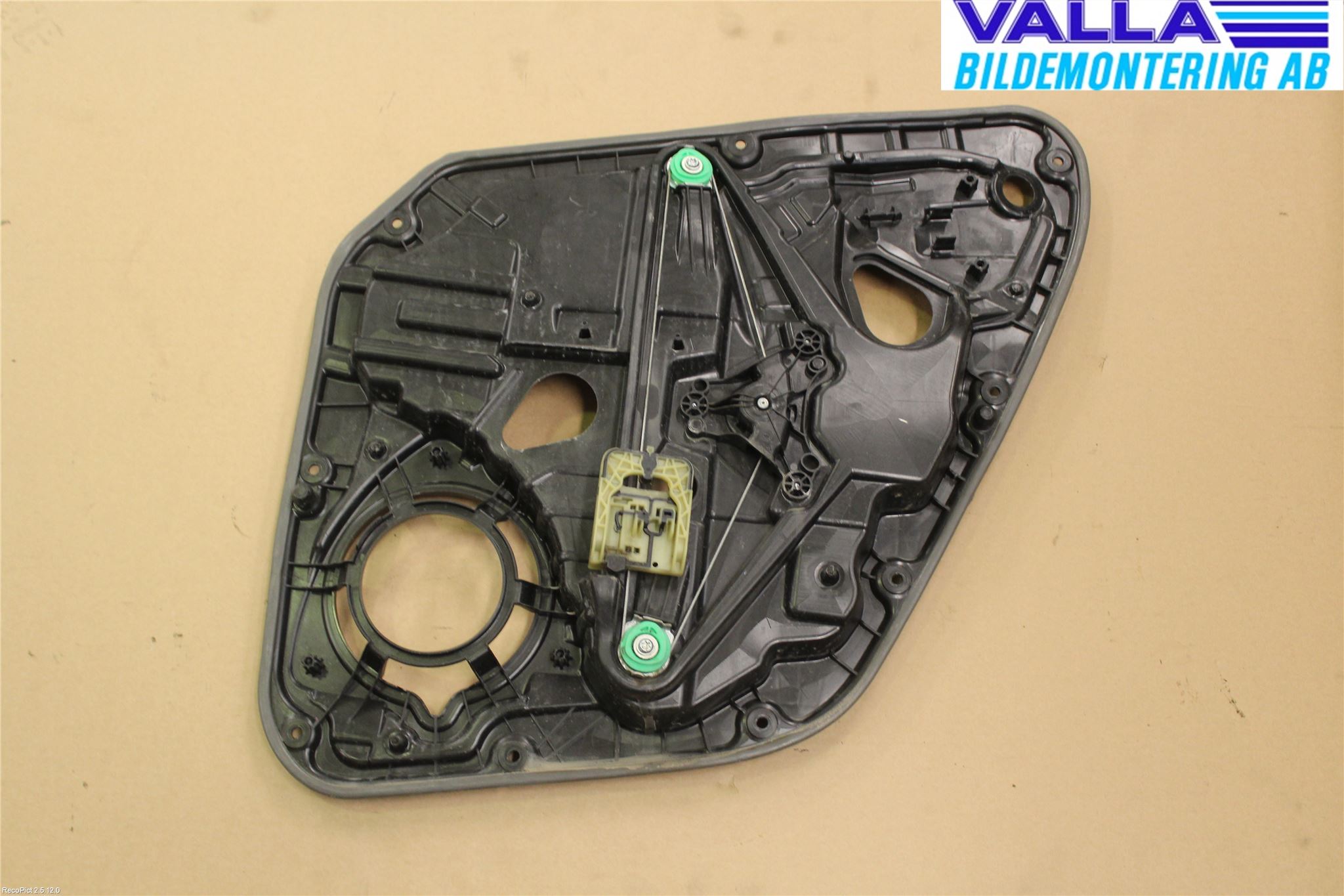 Volvo V40 12-19 Fönsterhiss El Kompl