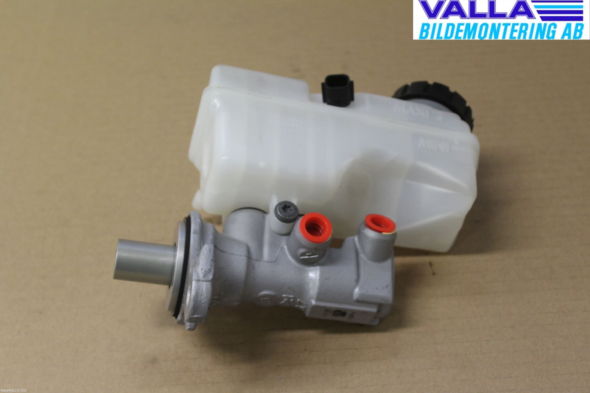 Dacia SANDERO/STEPWAY 13-20 Broms Huvudcylinder