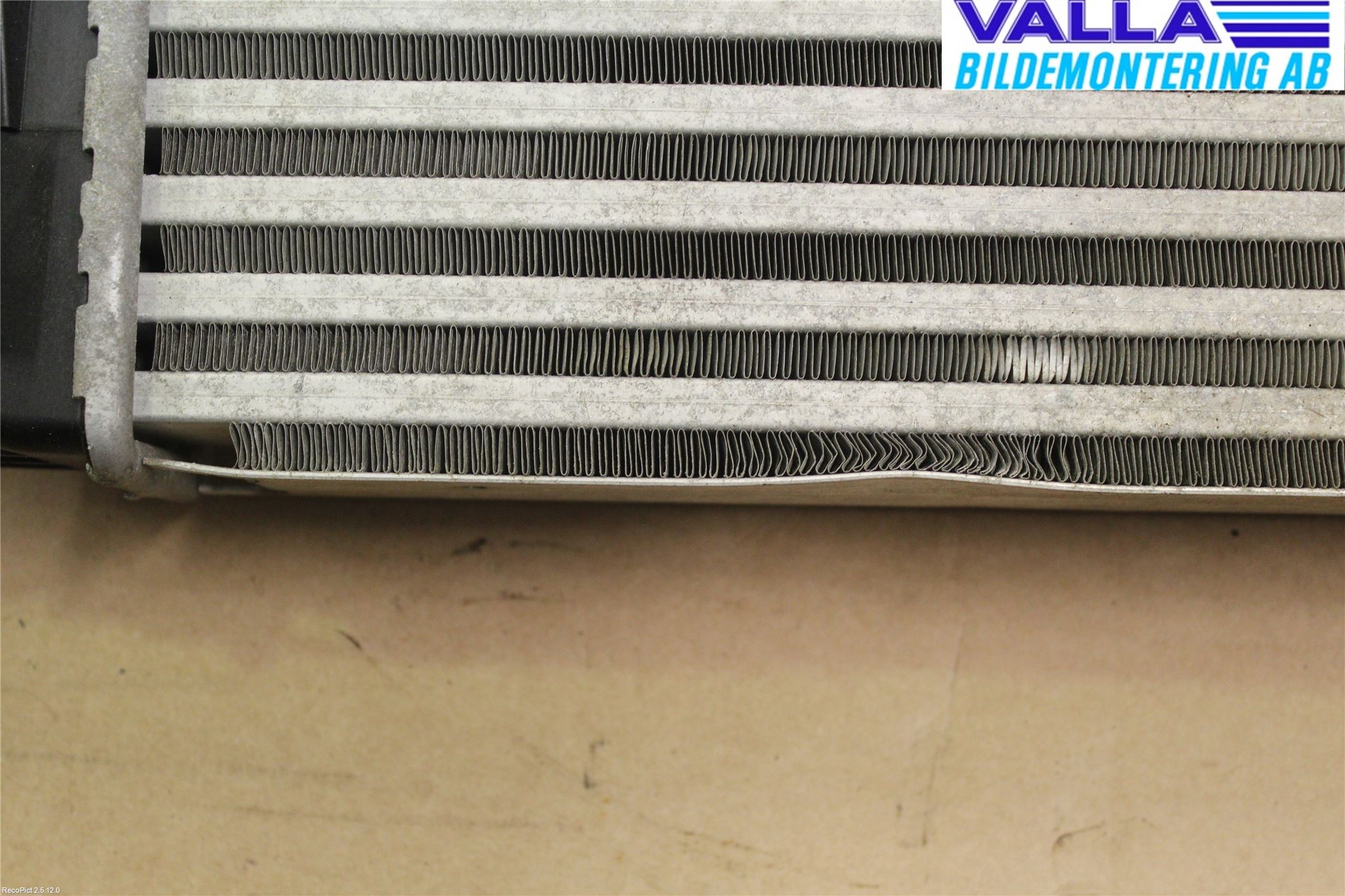 Dacia SANDERO/STEPWAY 13-20 Laddluft-Intercooler Kyl