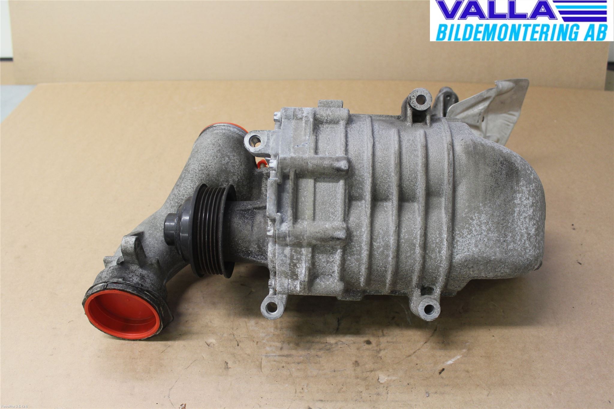 Mercedes-Benz MB C (203) 00-07 Kompressor Remdriven