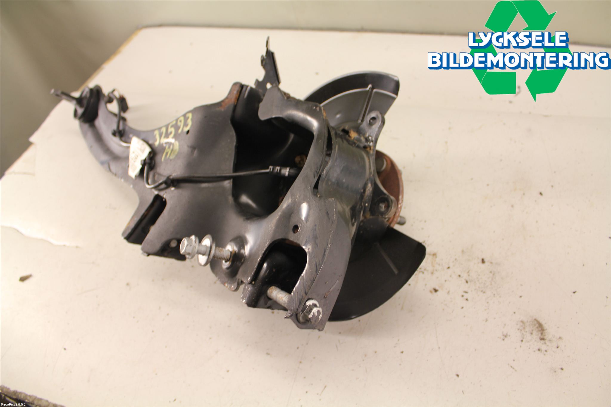 Ford FOCUS 08-11 Hjullagerhus-Spindel Hö B