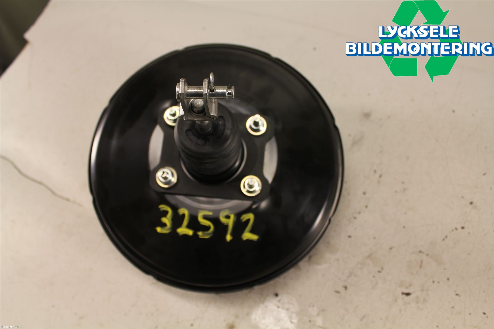 Toyota RAV4 13-18 Bromsservo