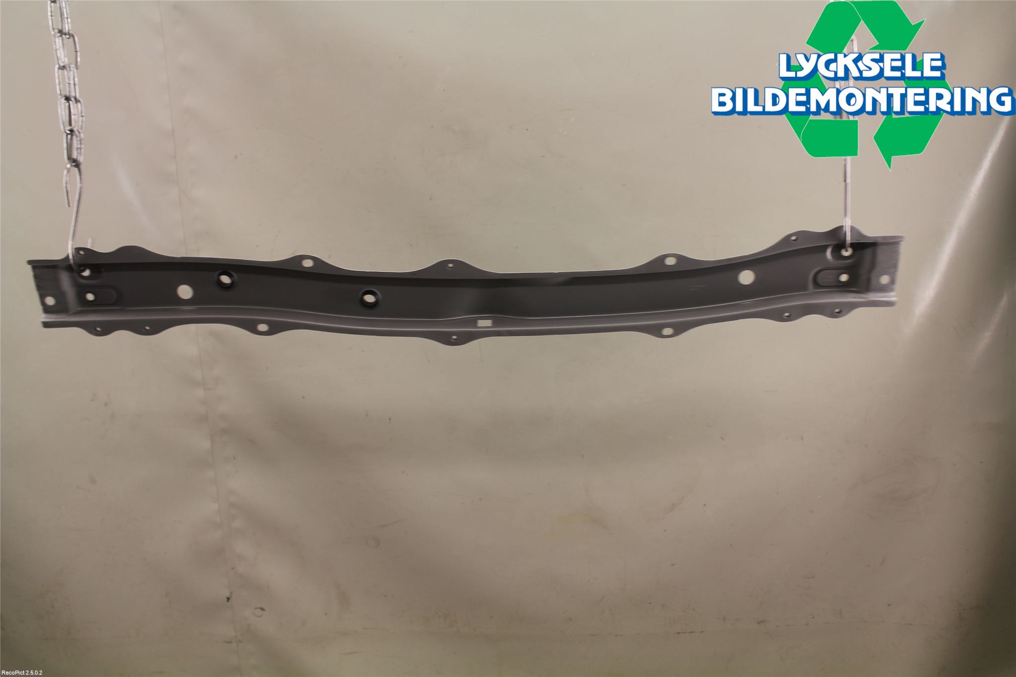 Toyota AYGO 06-14 Kylarfäste-Ram-Balk