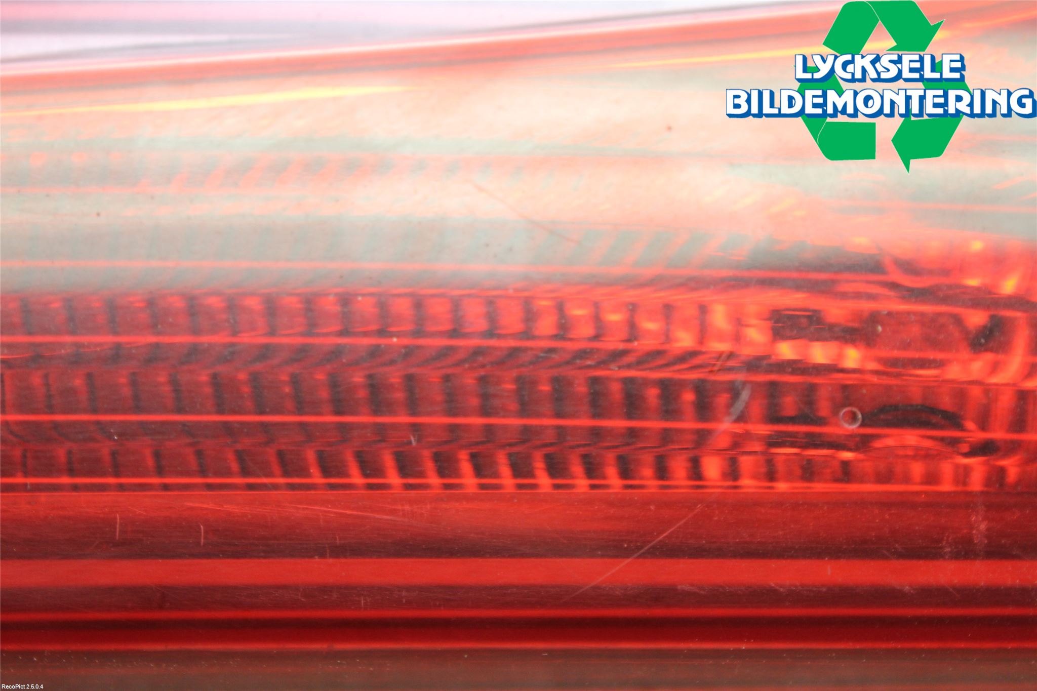 Citroen C5     05-08 Bakljus Lucka Vä