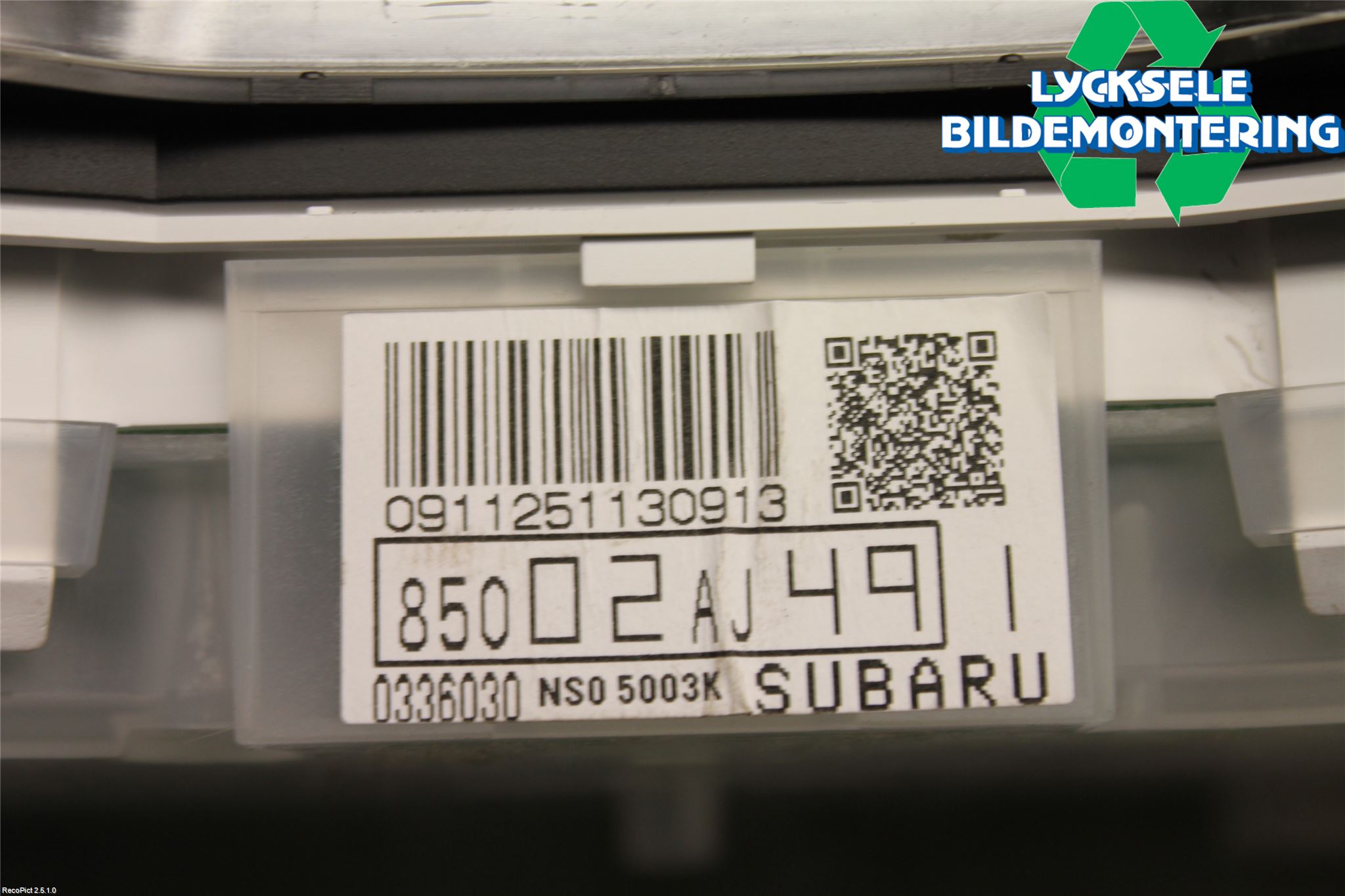 Subaru OUTBACK 10-15 Instrument Komb