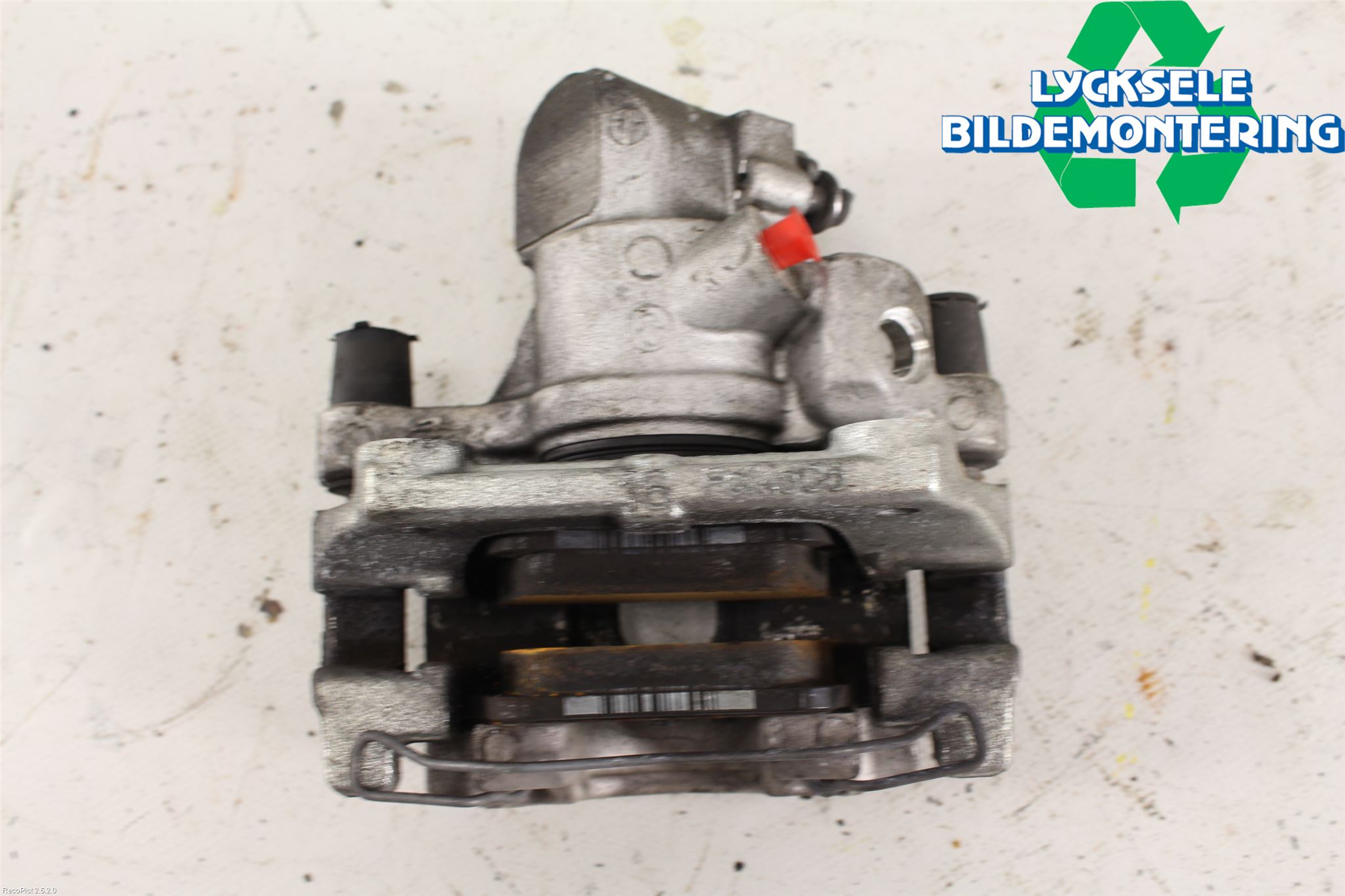 Volvo V40 12-19 Bromsok Bak Vänster