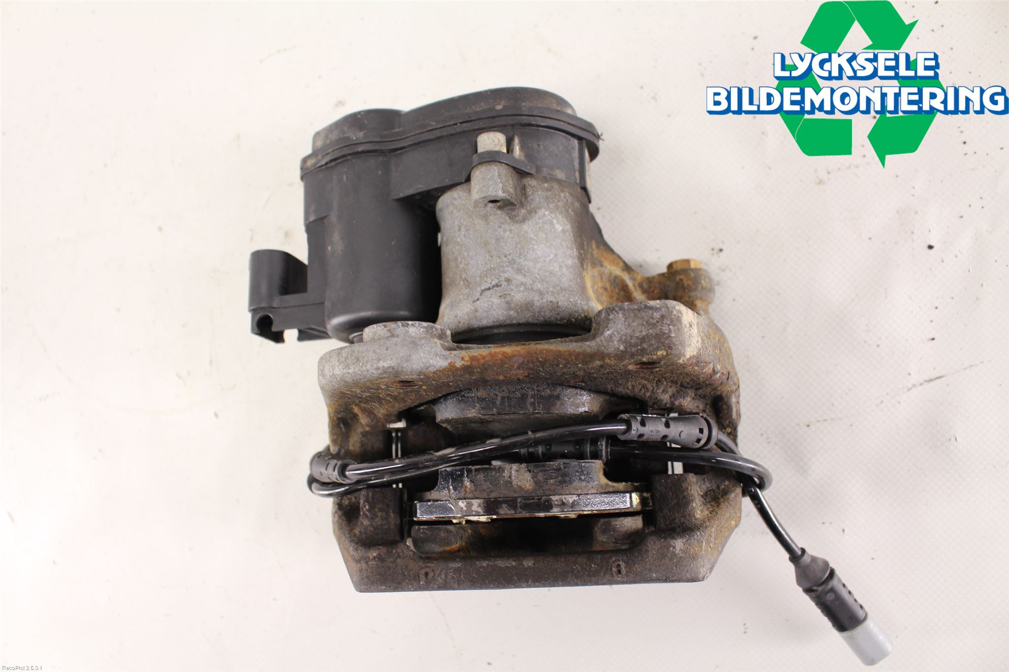 BMW 5 F10/F11/F18 09-17 Bromsok Bak Höger