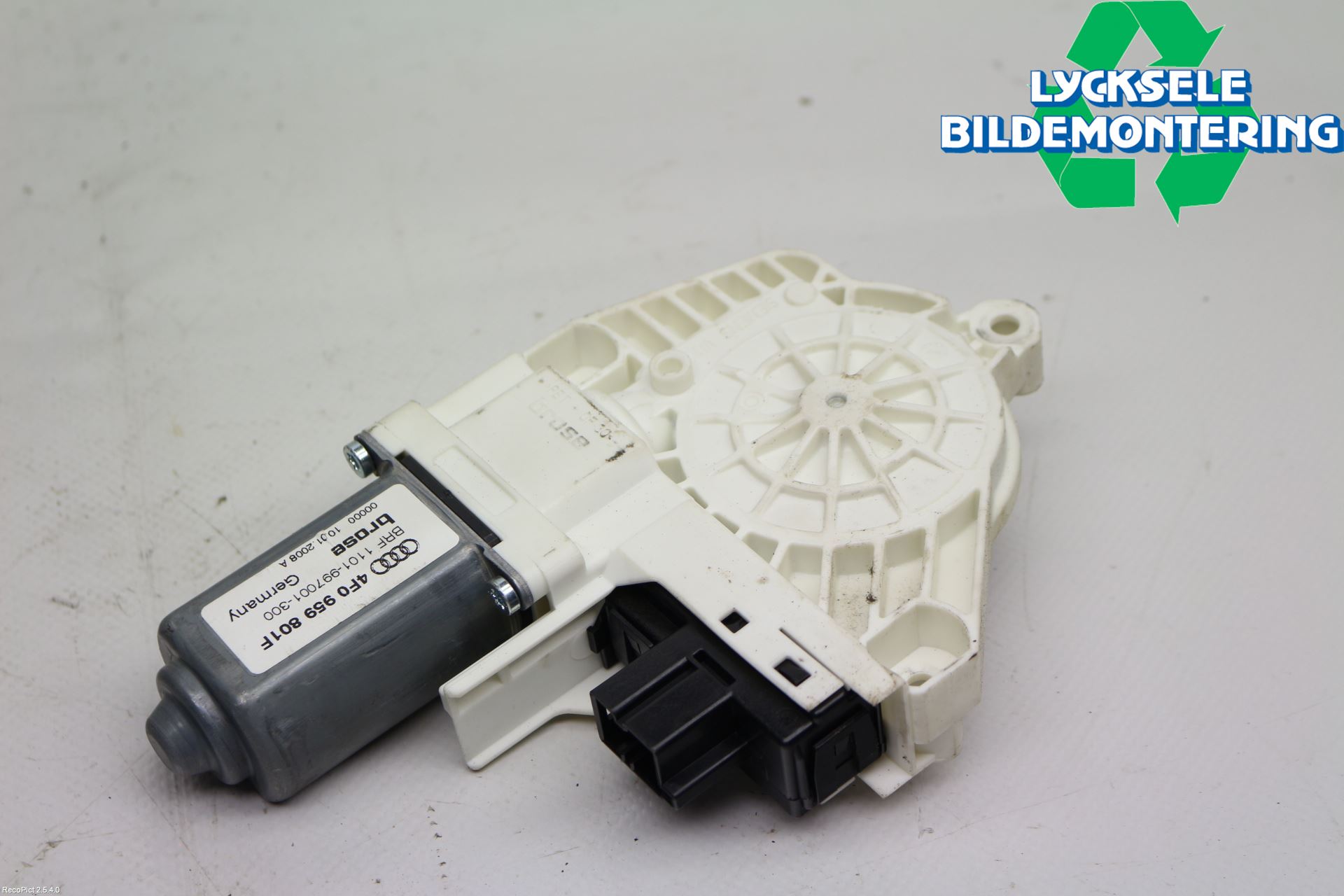 Audi A6/S6     05-11 Fönsterhissmotor