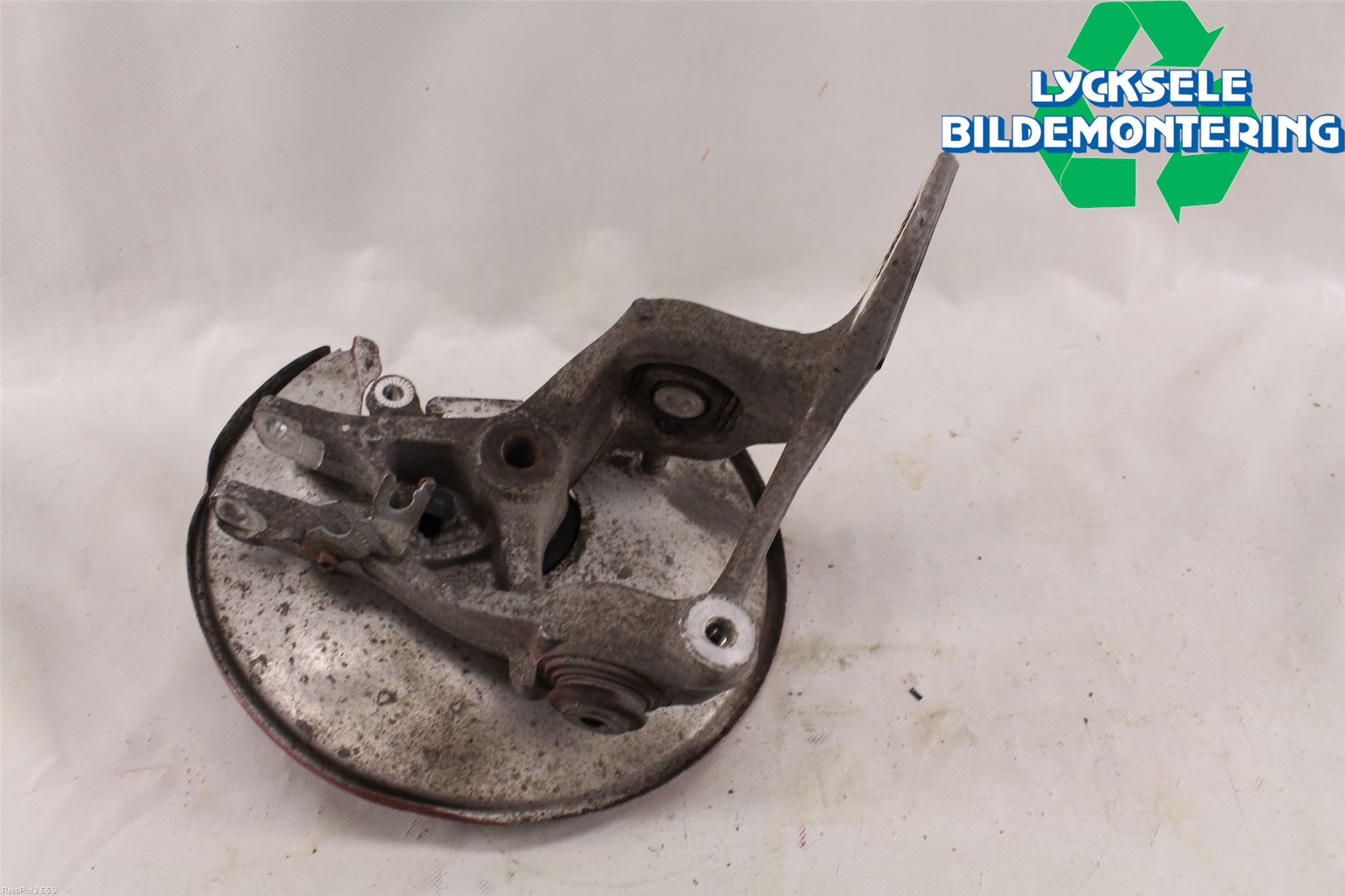 Audi A5 07-16 Hjullagerhus Bak Vä