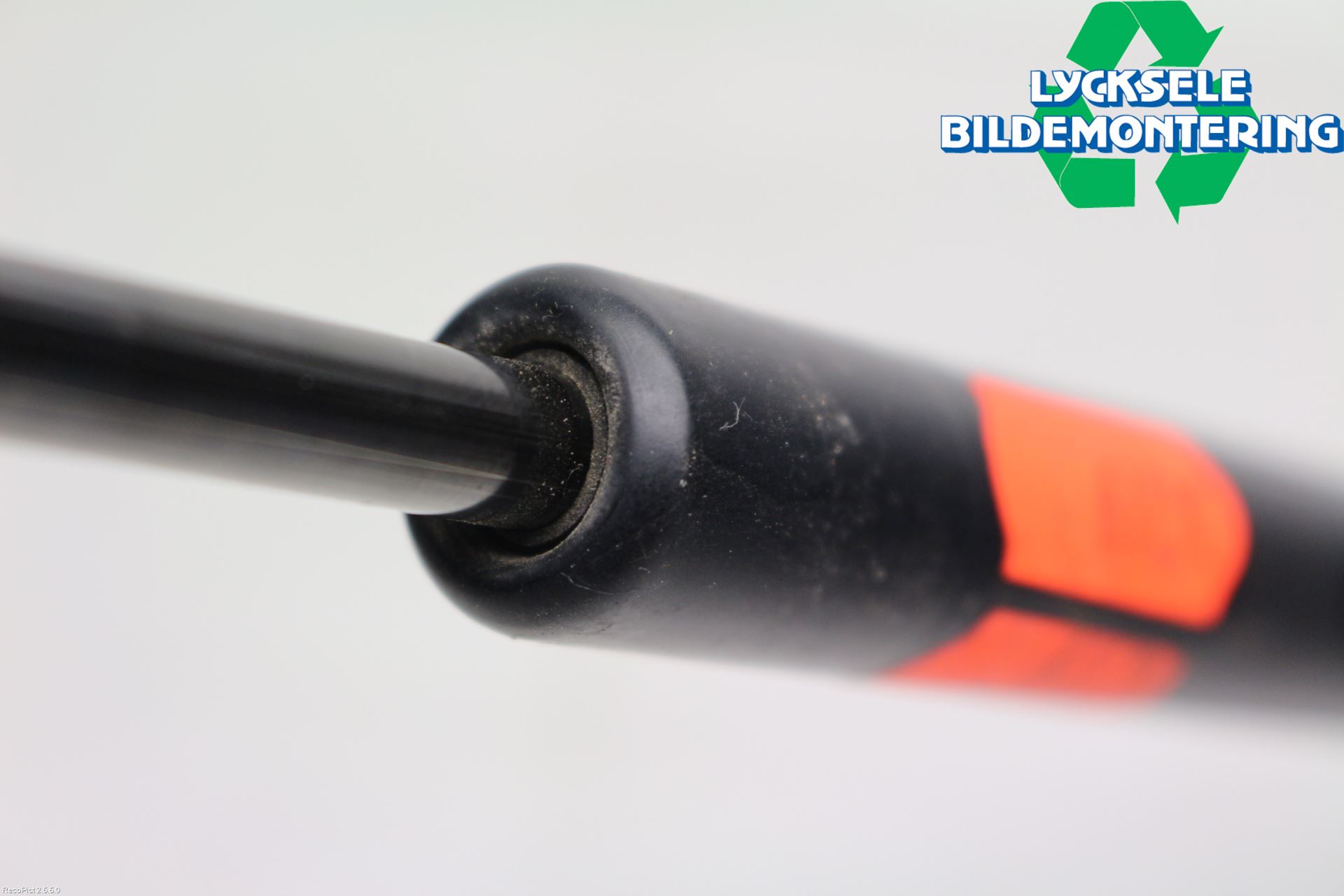 Mitsubishi OUTLANDER 07-12 Gasfjäder Baklucka