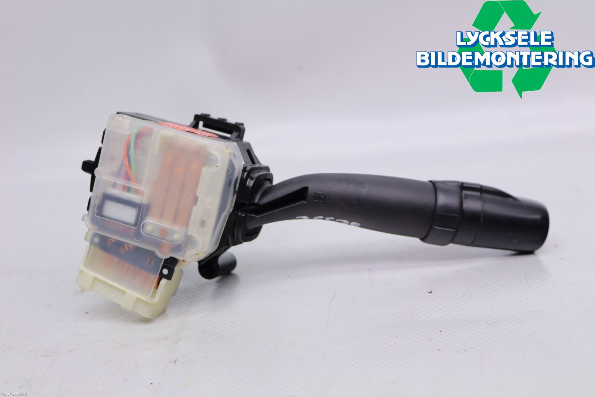 Toyota AVENSIS 07-08 Spak Blinkers-Ljusomk
