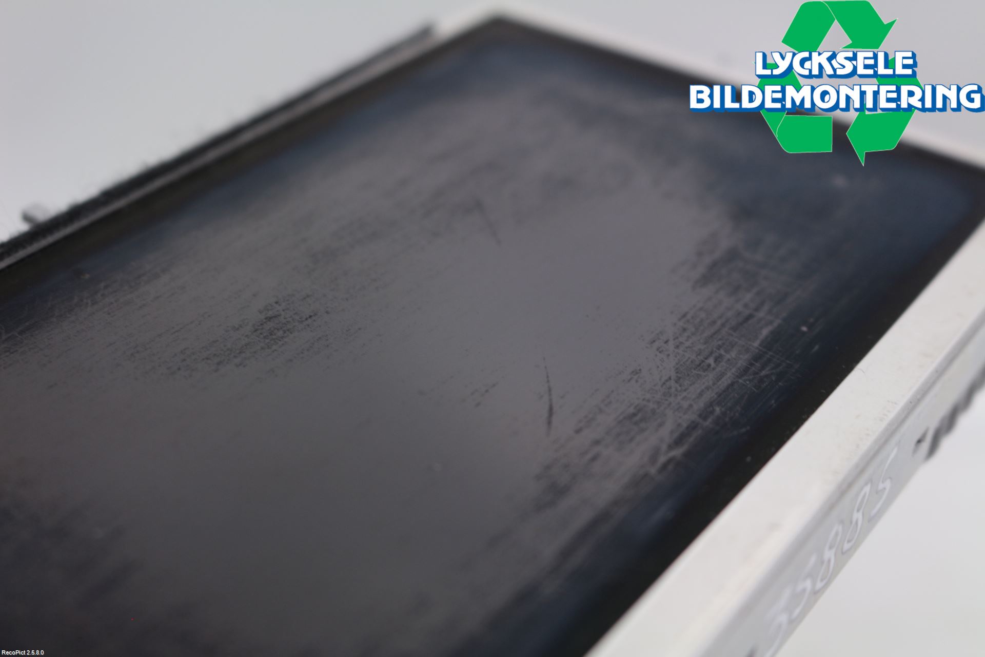 Audi A4/S4 08-11 Kontrolldisplay