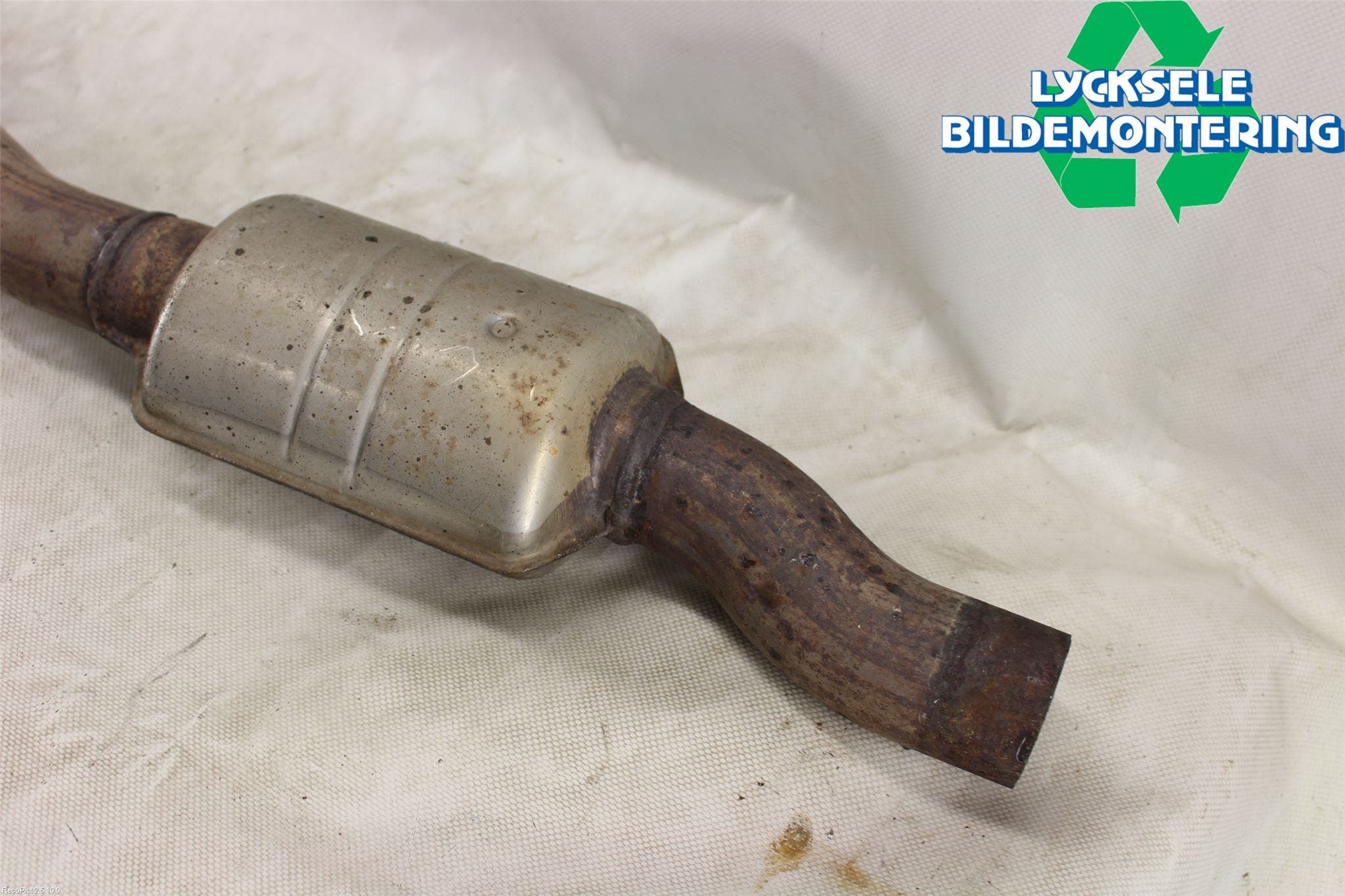 Audi A5 07-16 Avgas Mellandämpare