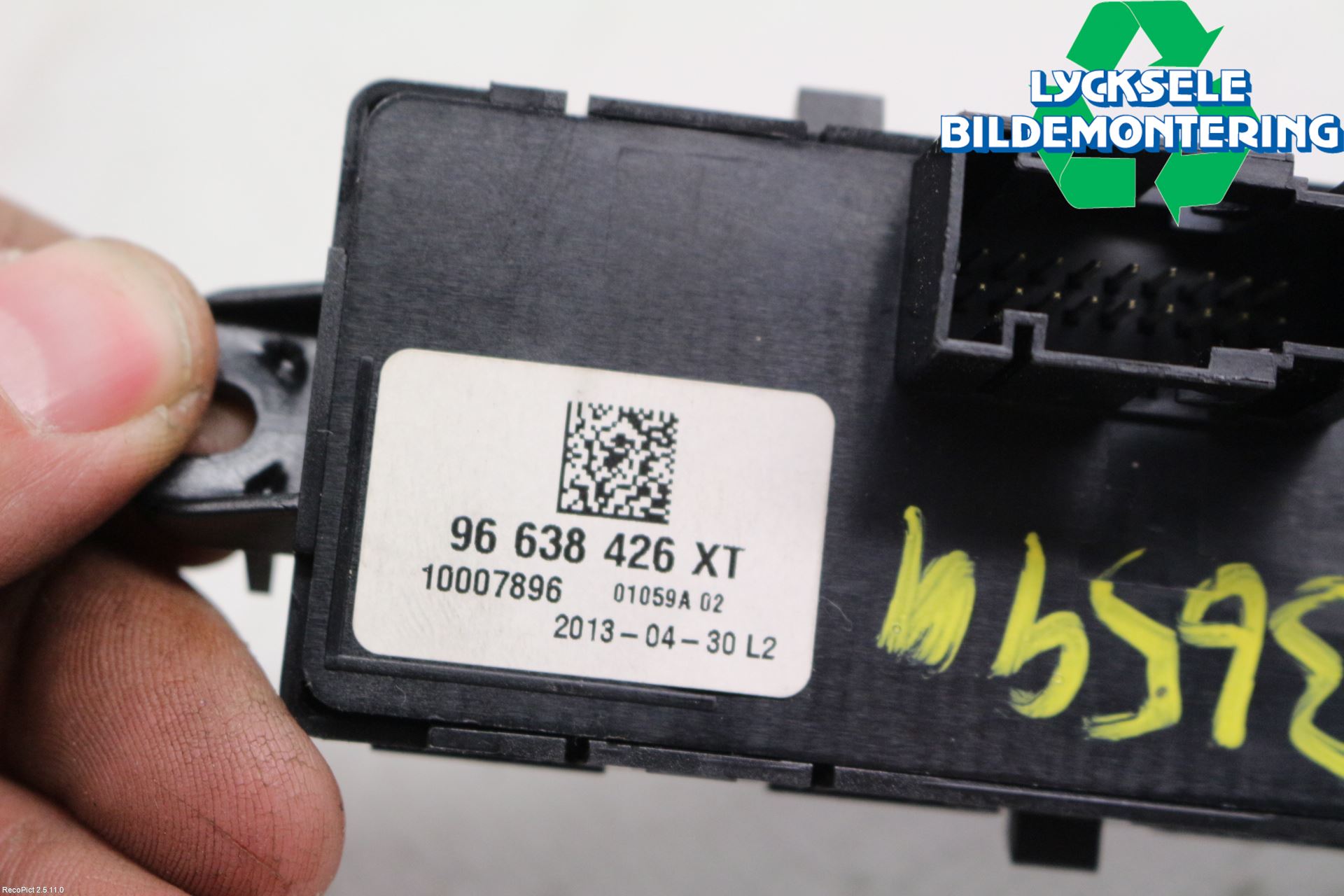 Peugeot 5008 10-16 Strömställare Multifunktion