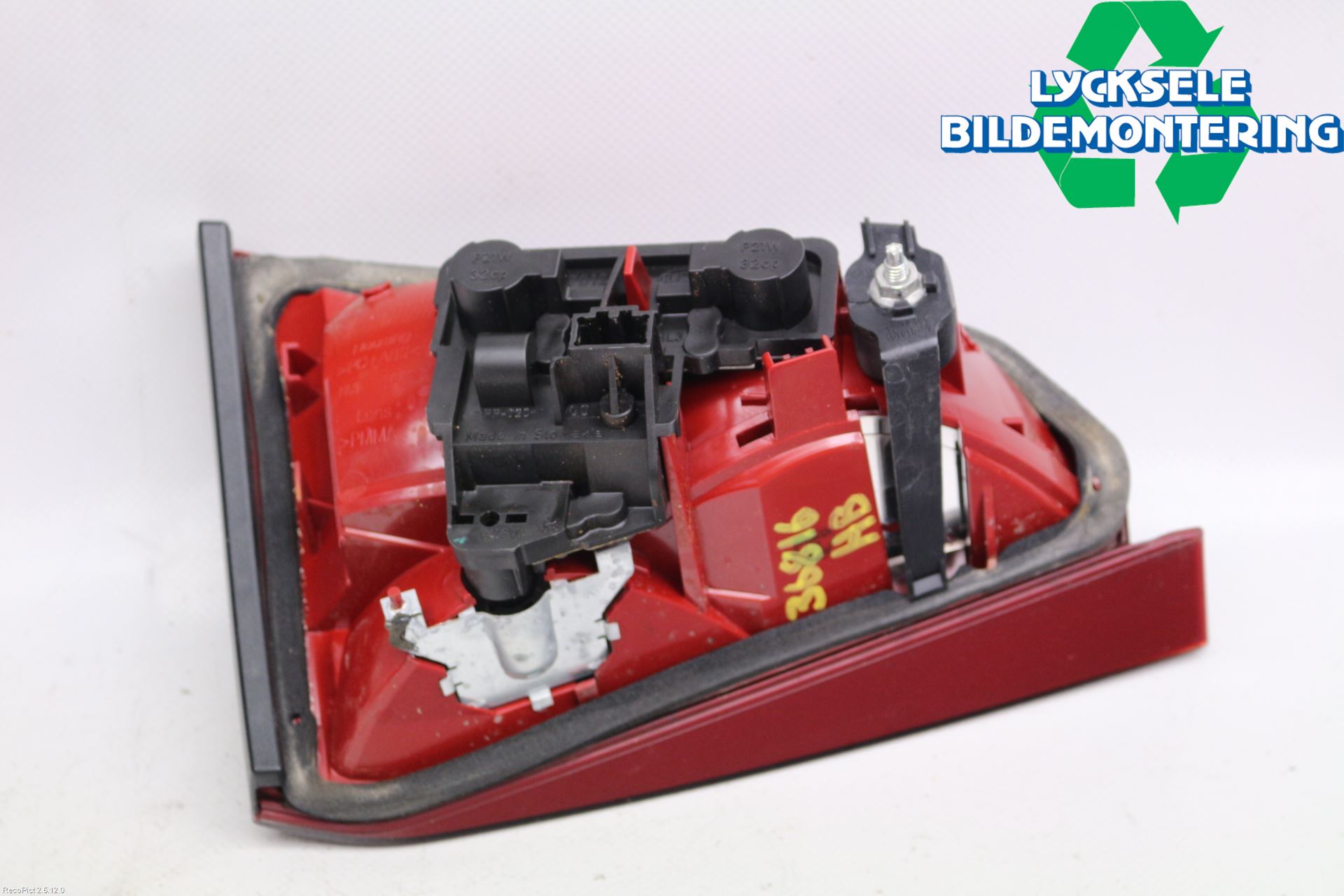 Audi A4/S4 08-11 Bakljus Lucka Hö