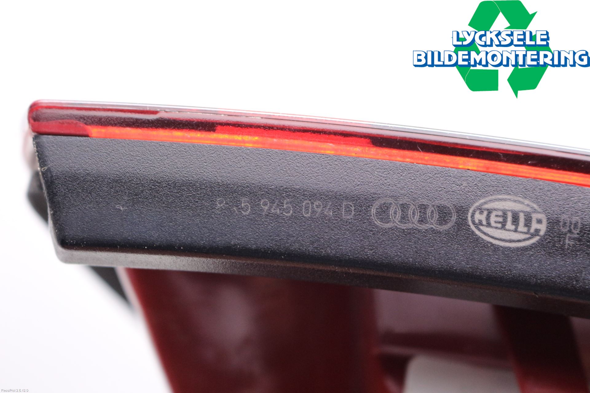 Audi A4/S4 08-11 Bakljus Lucka Hö