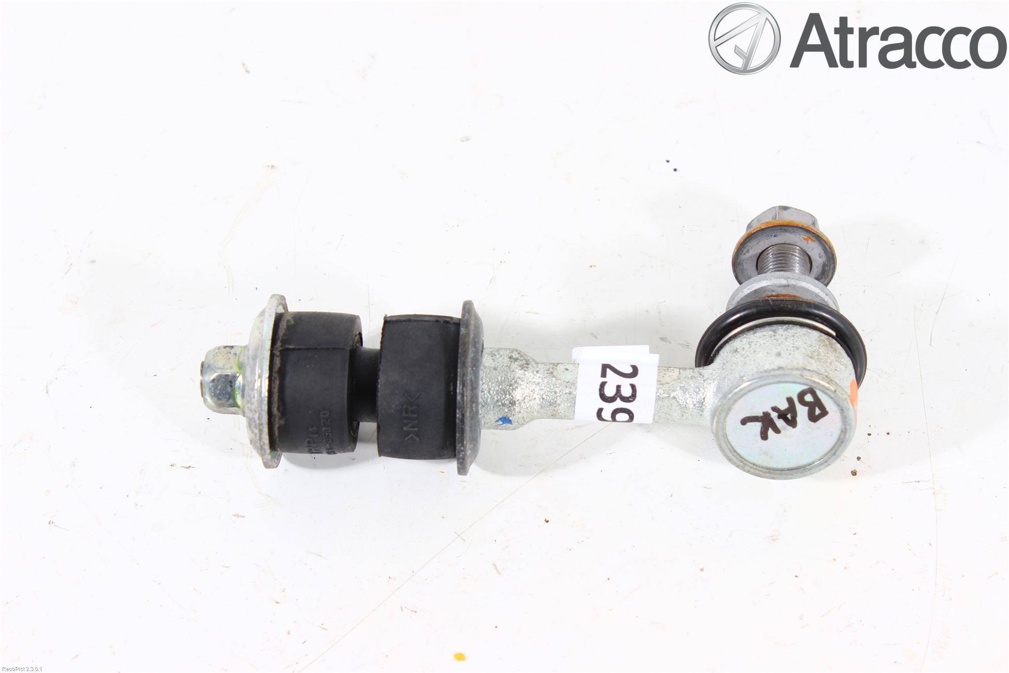 Toyota AVENSIS 09-15 Krängningshämmarstag Bak