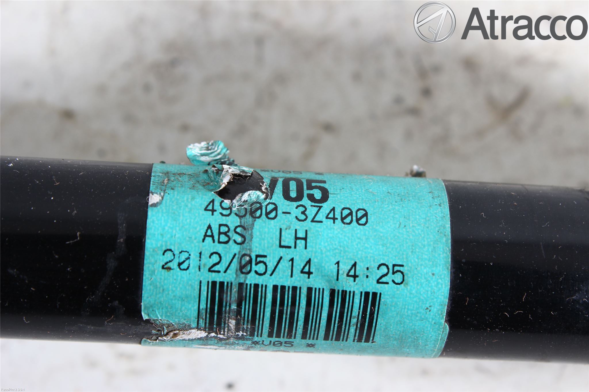 Hyundai i40 08-15 Drivaxel Fram Vänster