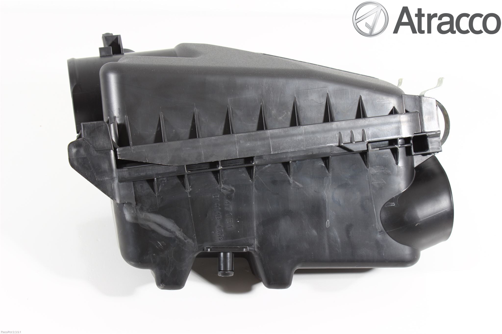 Toyota VERSO-S 11-16 Luftrenare