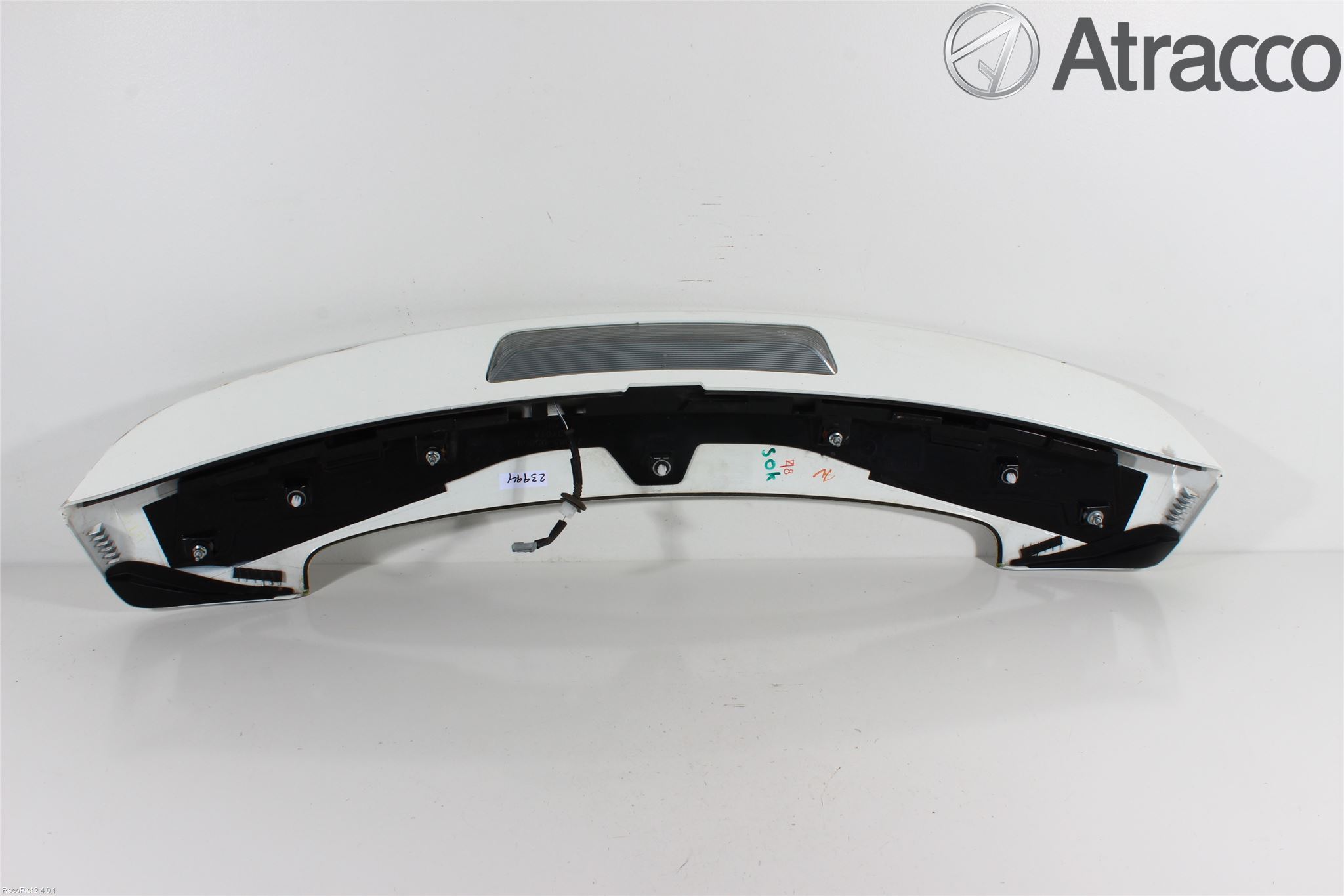 Toyota AVENSIS 09-15 Spoiler Baklucka