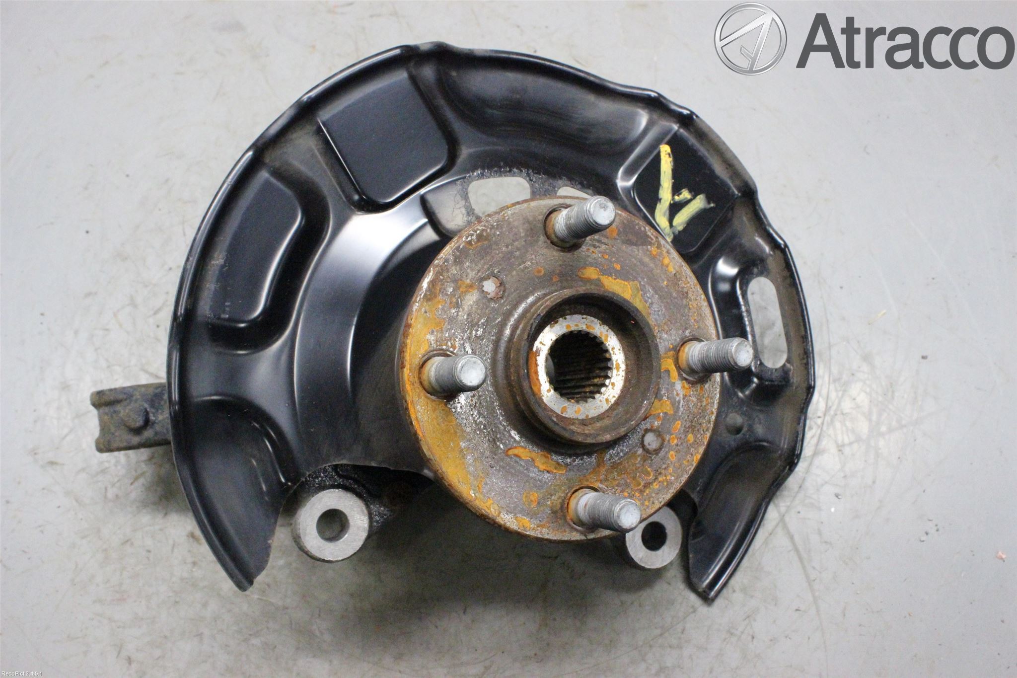 Toyota iQ Styrspindel Lagerhus Vä