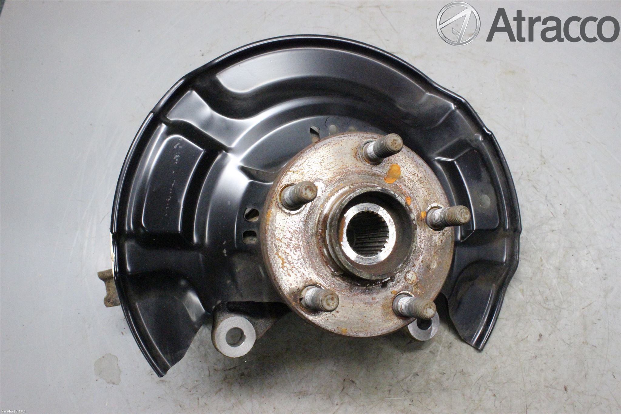 Toyota VERSO-S 11-16 Styrspindel Lagerhus Vä