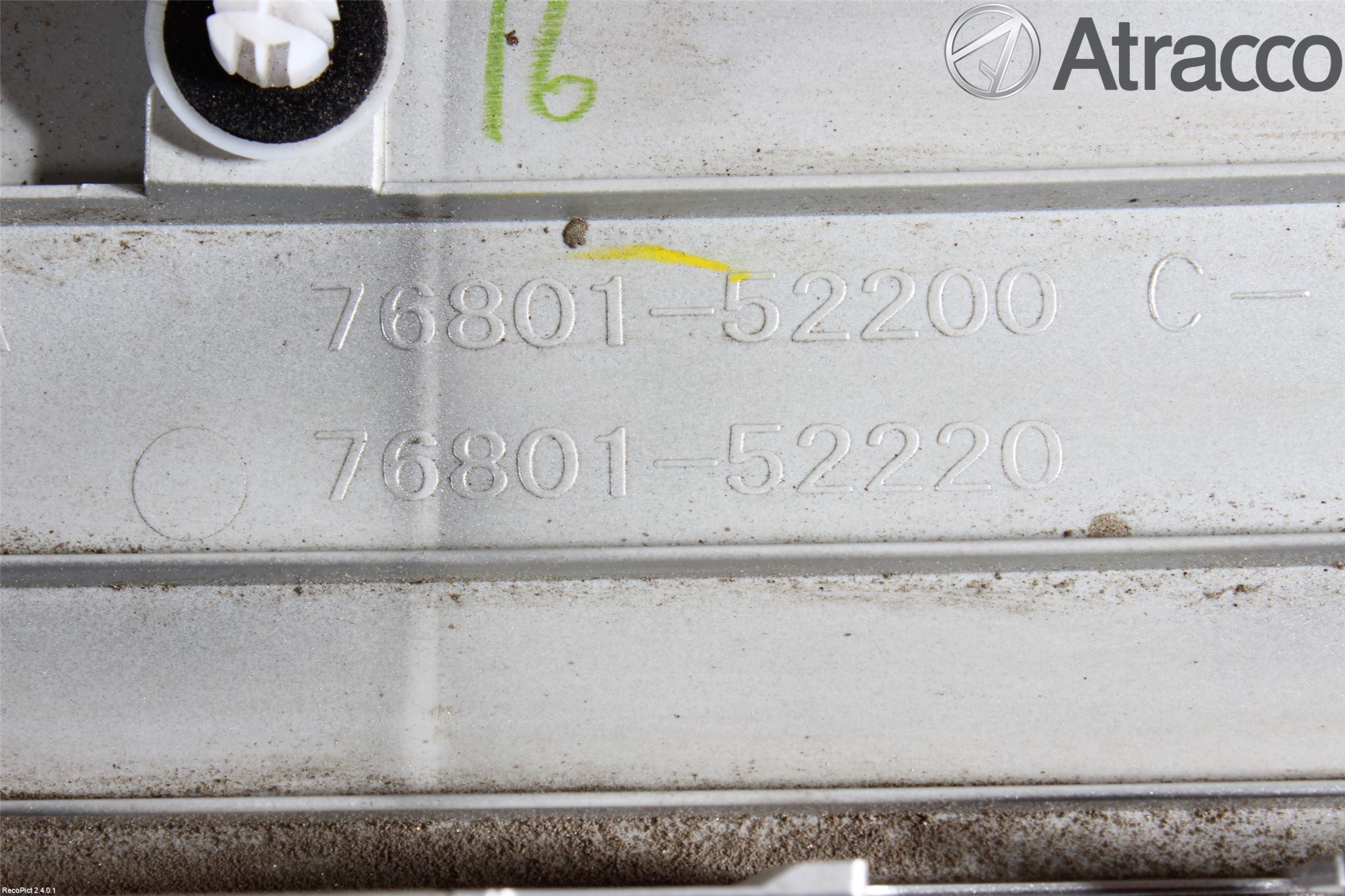 Toyota VERSO-S 11-16 Bakluckehandtag