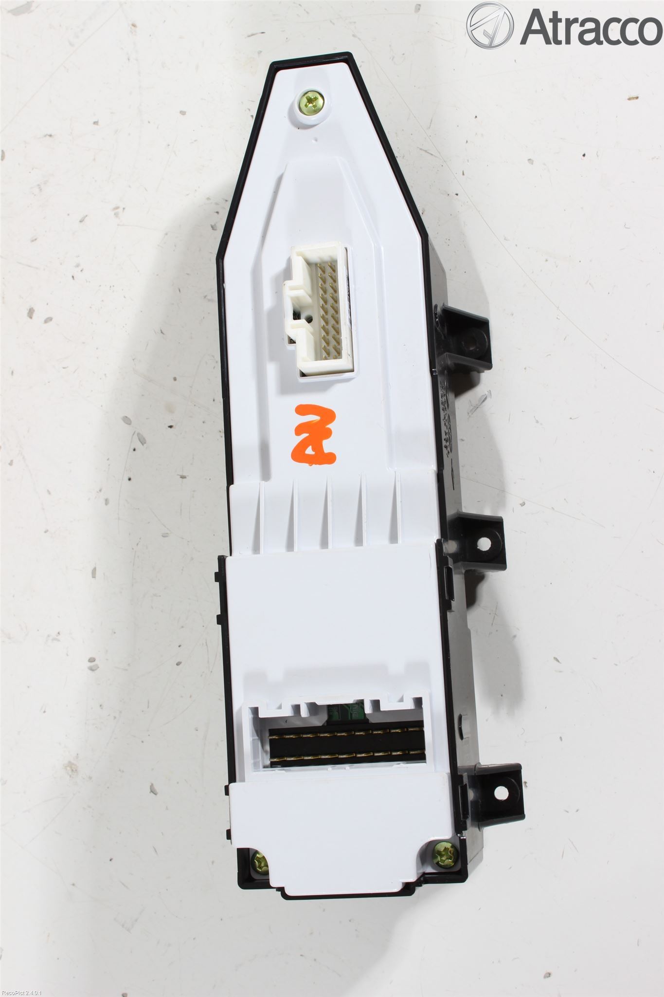 Hyundai SANTA FE 13-18 Strömställare Elhiss