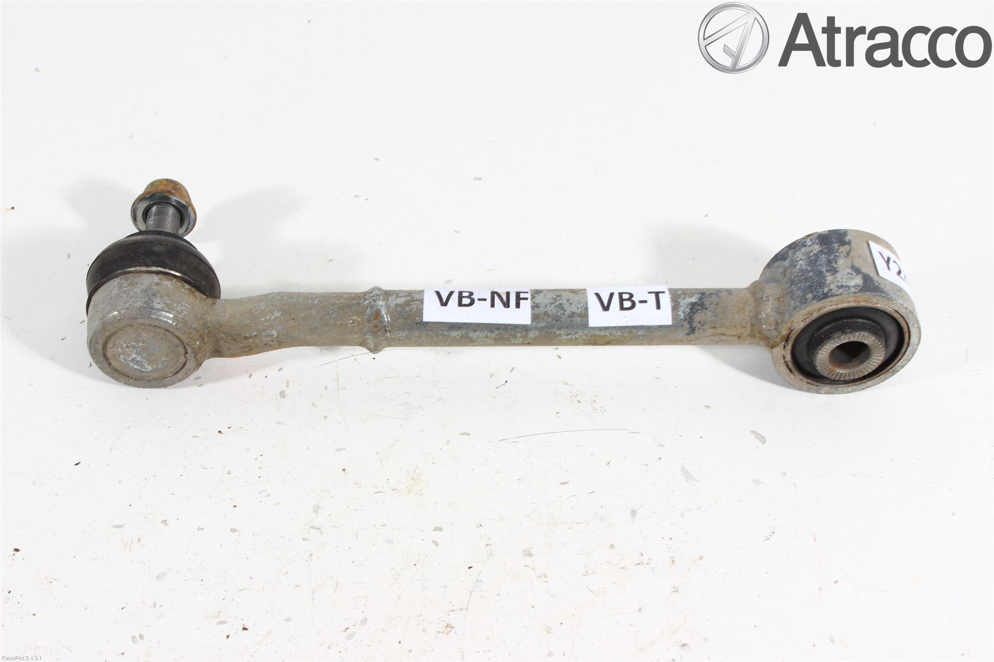 Toyota AURIS 13-19 Bärarm Bak Vänster
