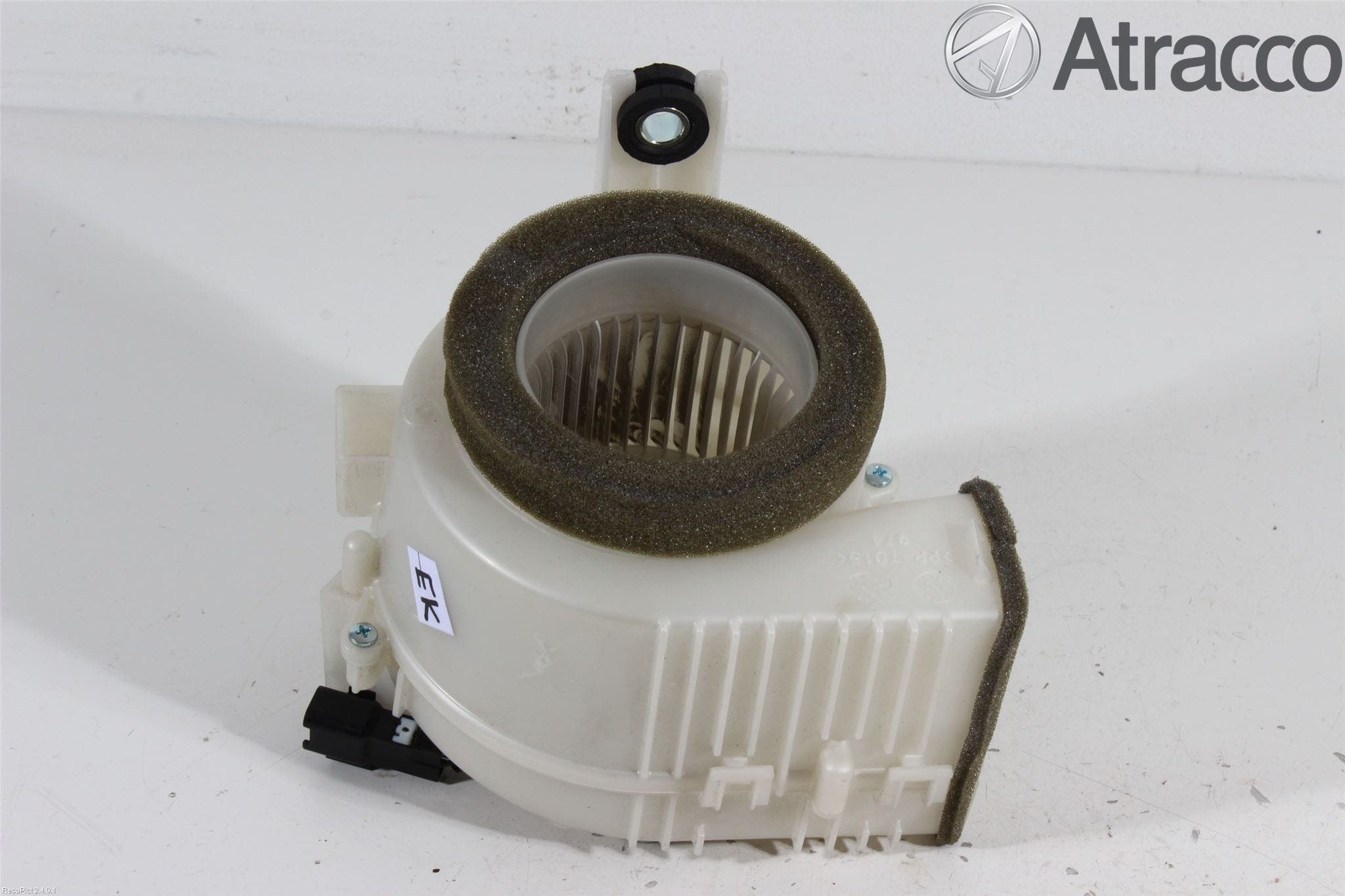 Toyota AURIS 13-19 Kylfläkt El