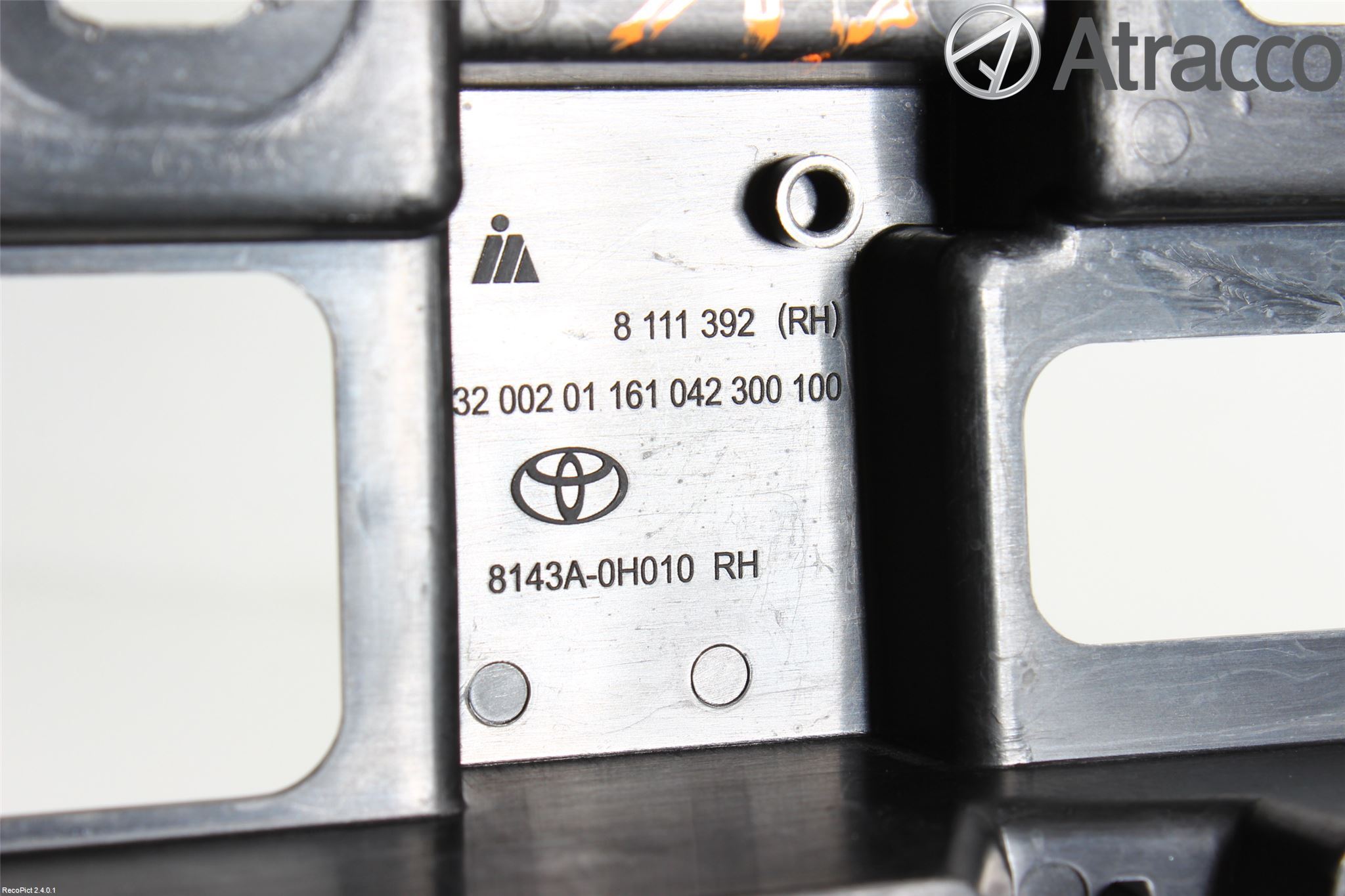 Toyota AYGO 06-14 Strålkastare Höger