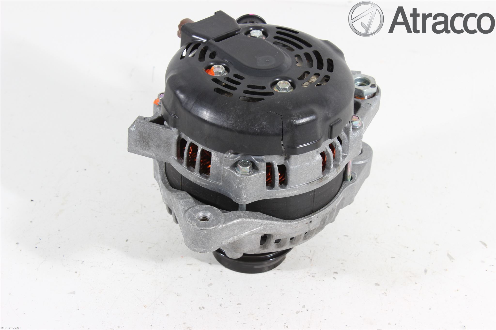 Toyota YARIS XP130 12-14 Generator