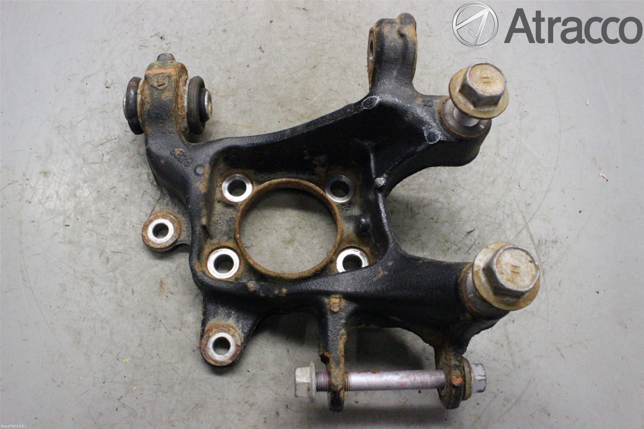 Toyota AURIS 13-19 Hjullagerhus-Spindel Hö B