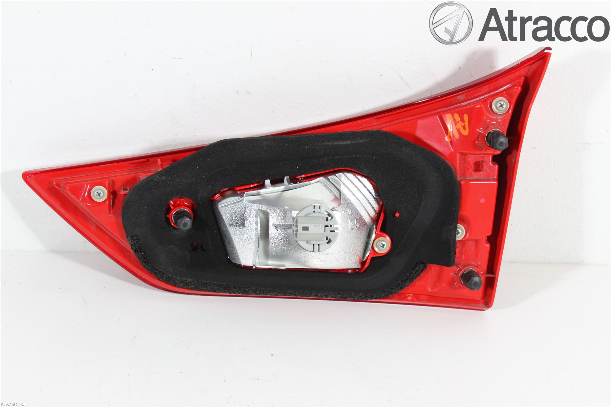 Toyota AURIS 13-19 Bakljus Lucka Vä